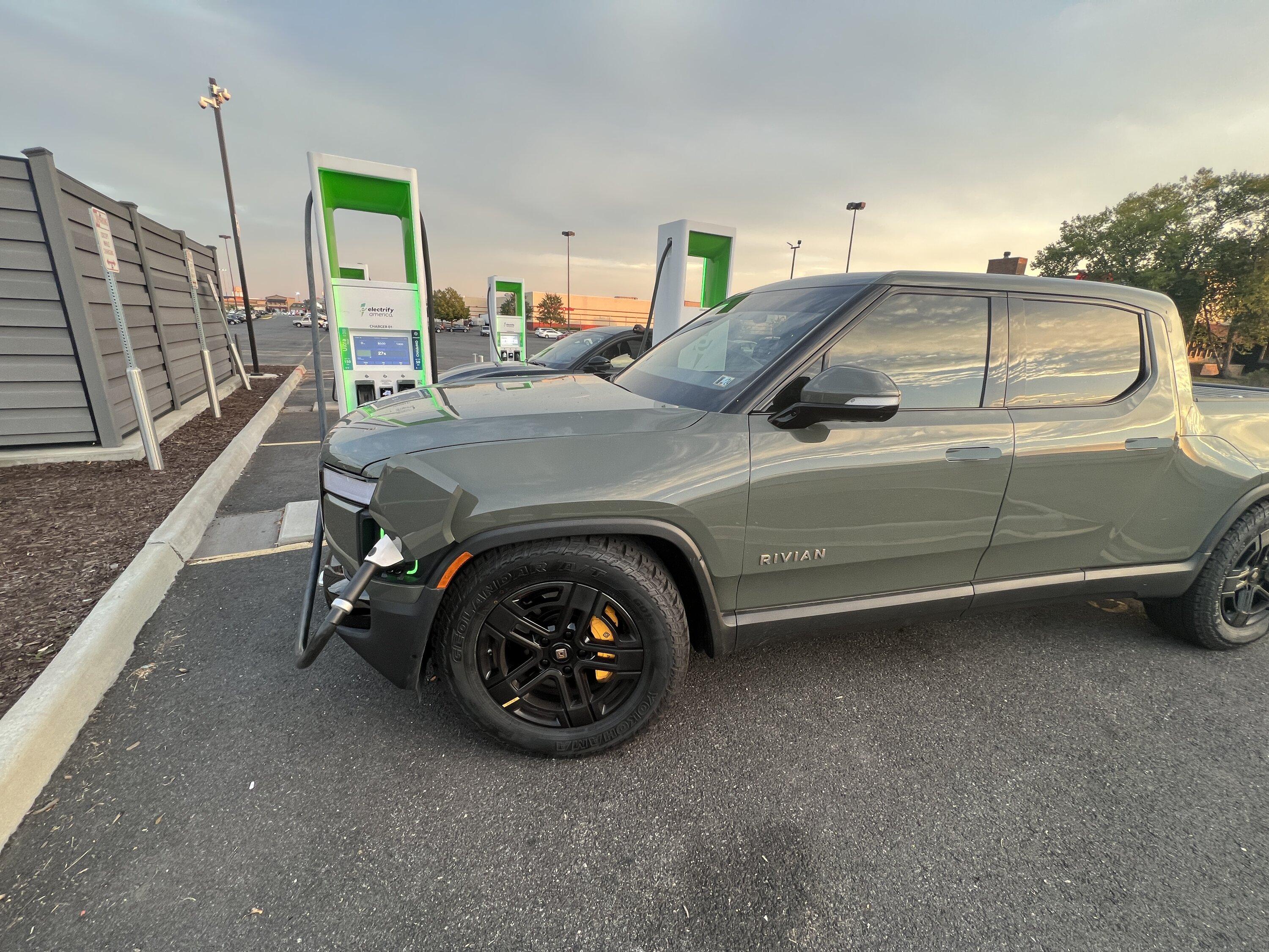 Rivian R1T R1S 20" AT Tire Replacement - Yokohama Geolandar AT G015 IMG_1765.JPG