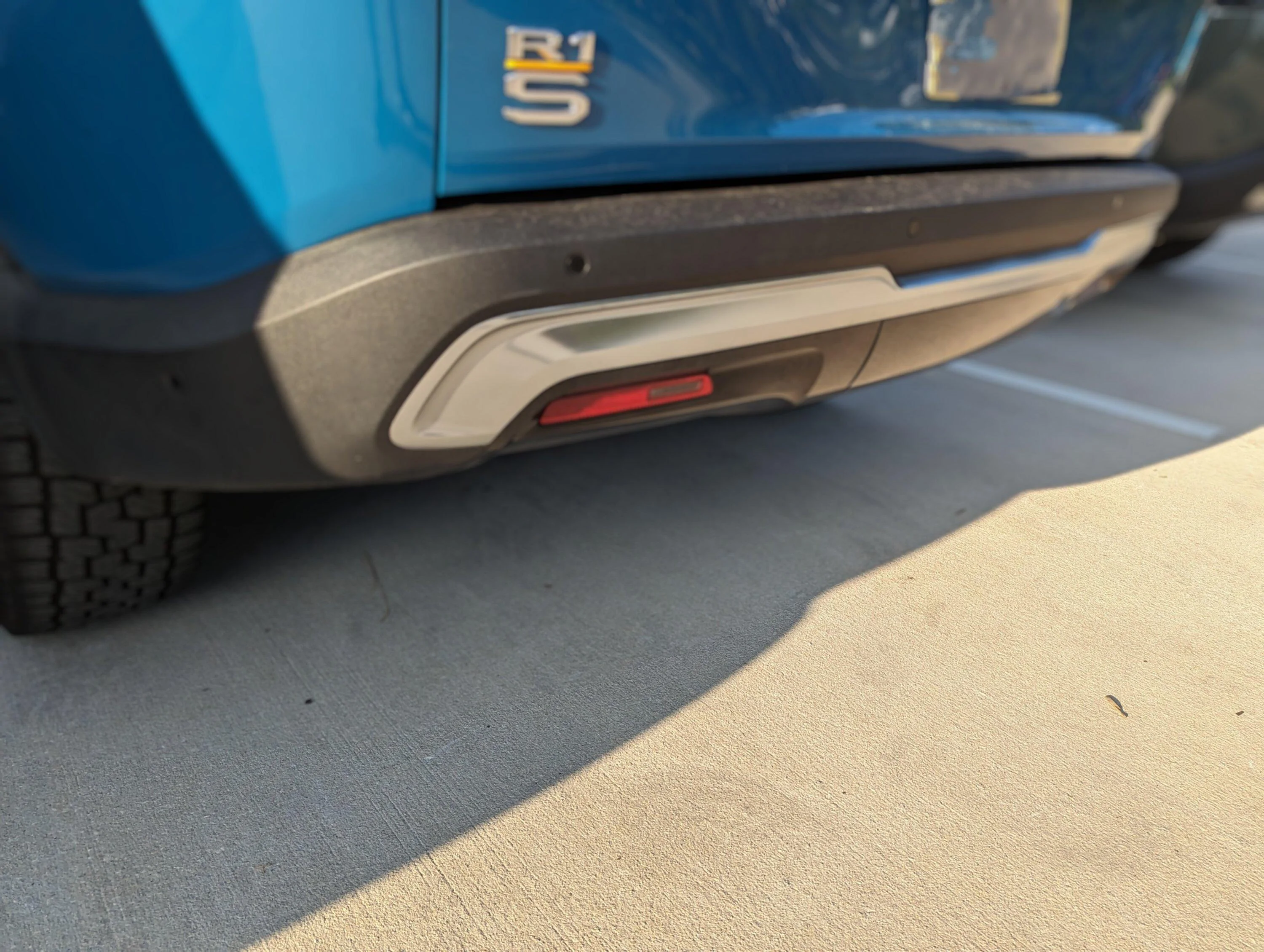 Rivian R1T R1S Noticed very small differences on R1S 1000006060