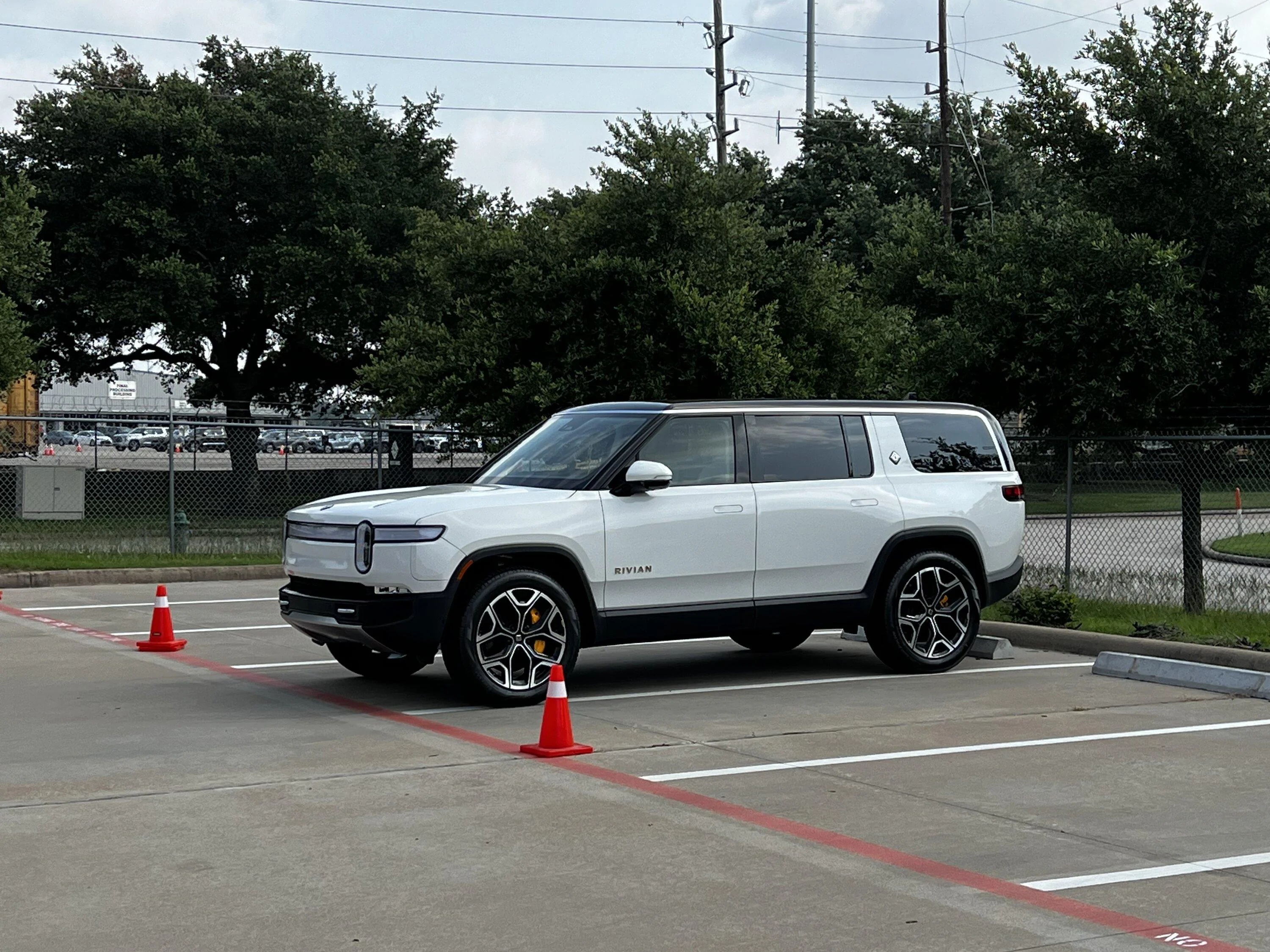 Rivian R1T R1S First Pic of Your Rivian IMG_7618