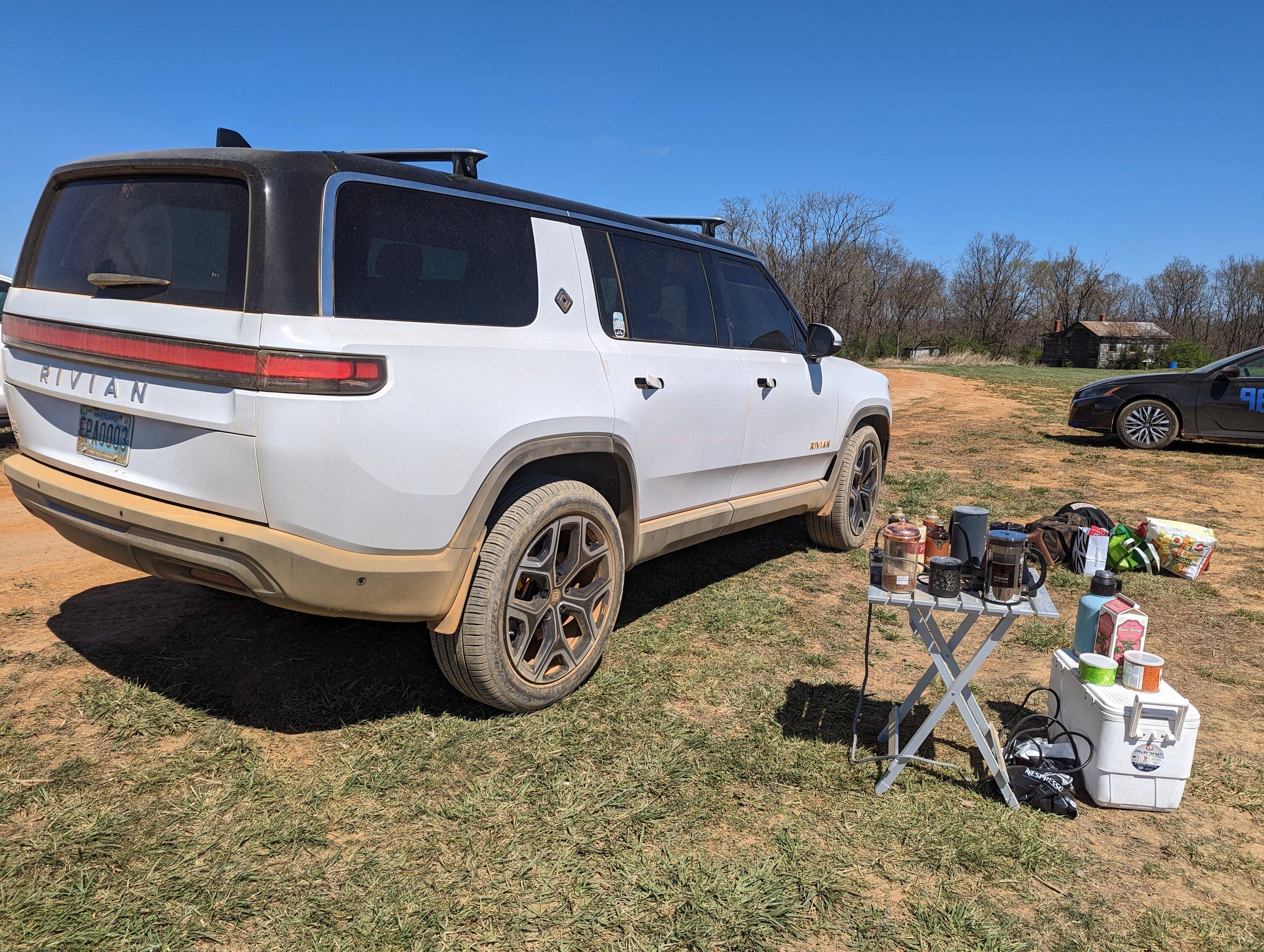 Rivian R1T R1S My Rivian R1S 1 Year Owners Review (AMA) PXL_20230402_170315451