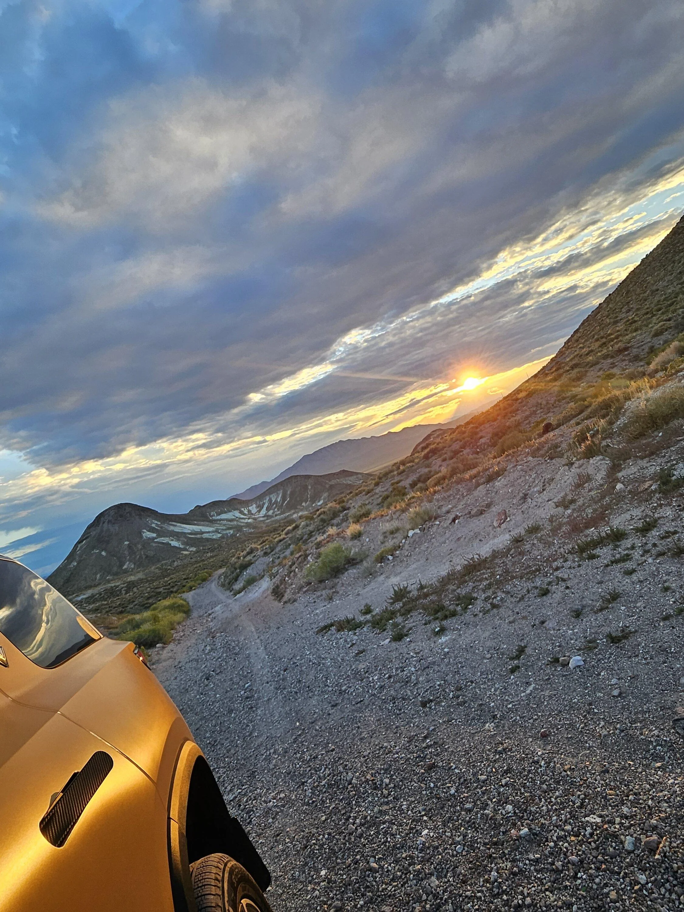Rivian R1T R1S Rivian off roading photos -- post yours! 20230910 Golden West NV