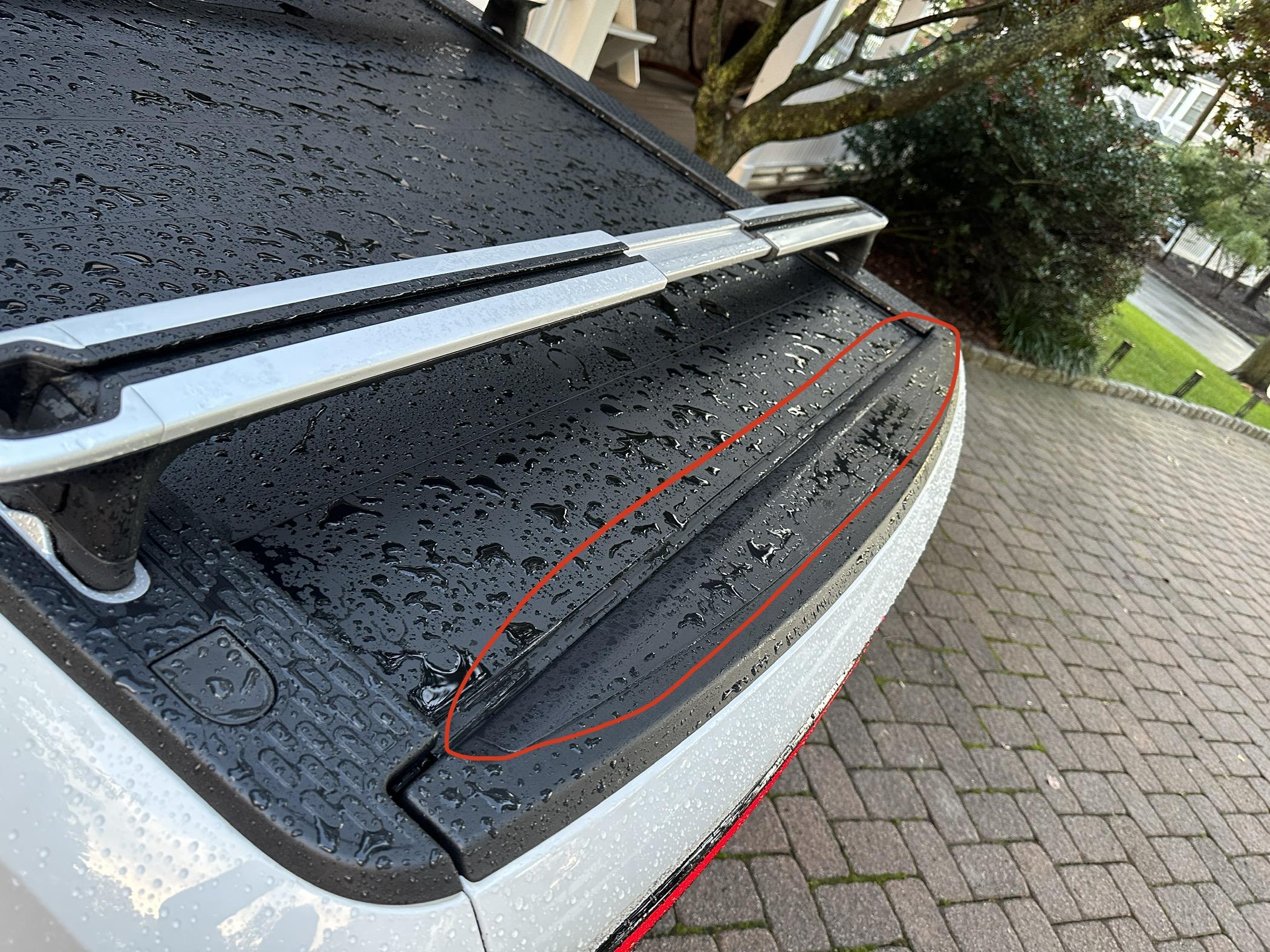 Rivian R1T R1S Tailgate Top Wrap IMG_5567