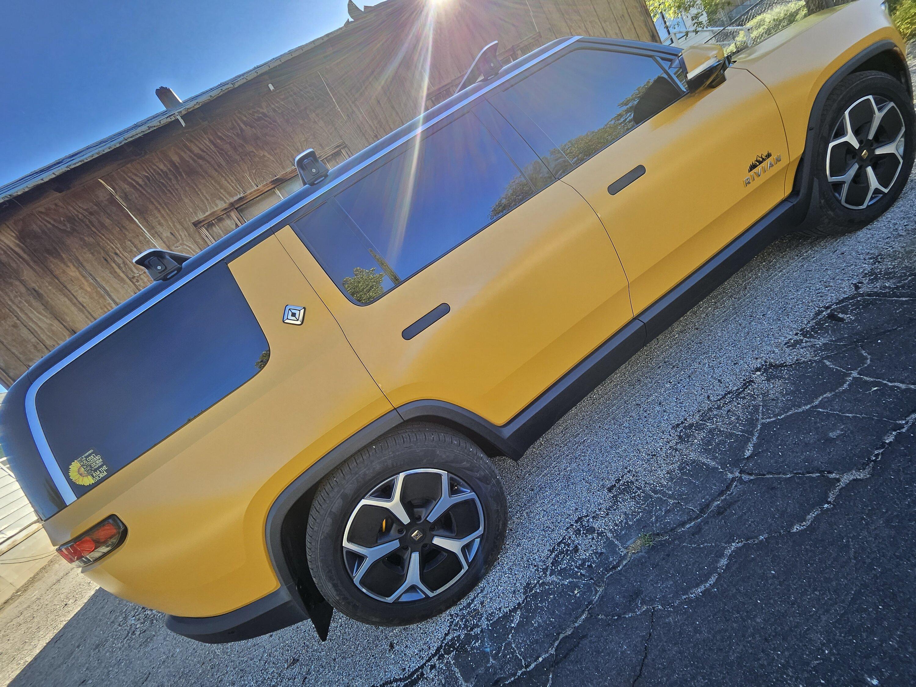 Rivian R1T R1S First Pic of Your Rivian 20230918_163440