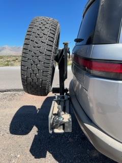 Rivian R1T R1S Rigid Armor hitch spare tire carrier for R1S -- installed photos & review IMG_3821