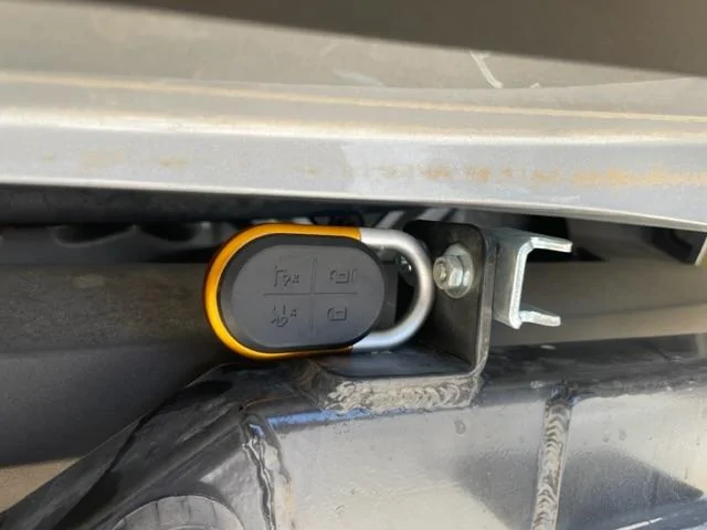 Rivian R1T R1S Rigid Armor hitch spare tire carrier for R1S -- installed photos & review IMG_3837