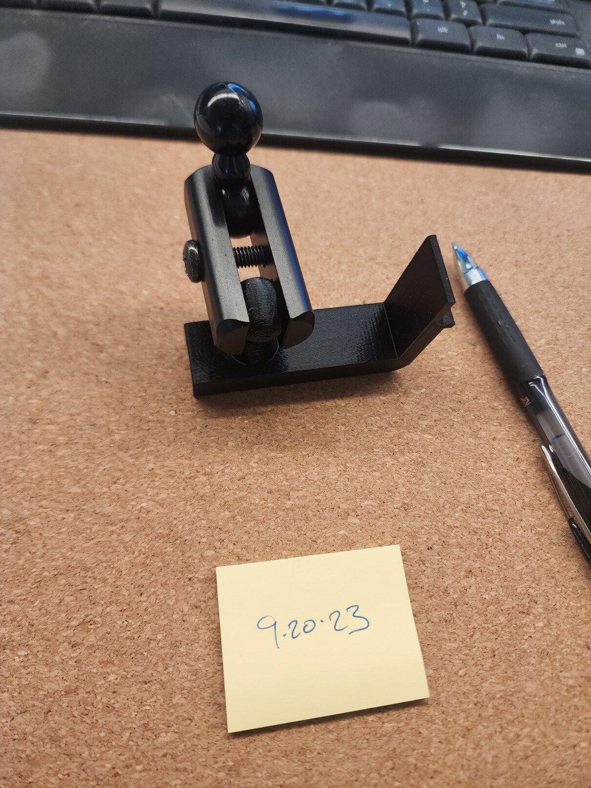 Rivian R1T R1S Mounting a cell phone.  Has anyone done it? riviparts phone mount