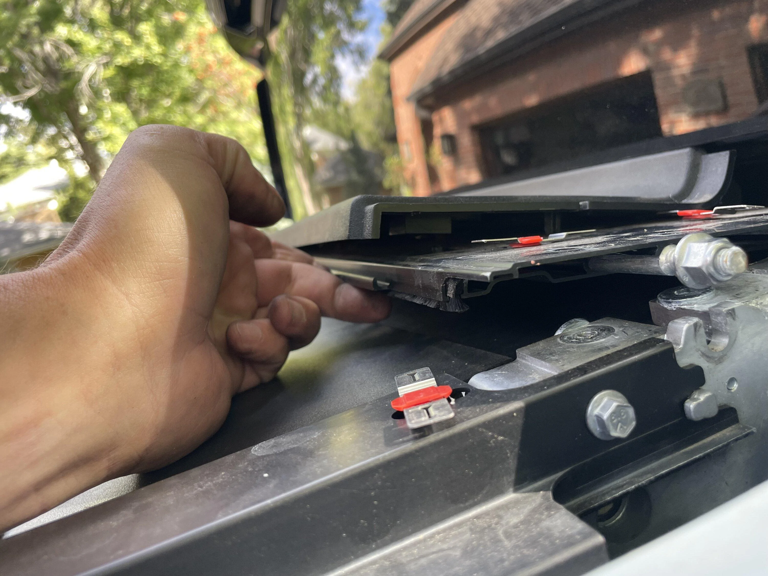 Rivian R1T R1S DIY Tonneau Repairs? Anyone try to do this yet? 3B3FBBAA-8CCD-445C-B458-87F7ACFE3C13