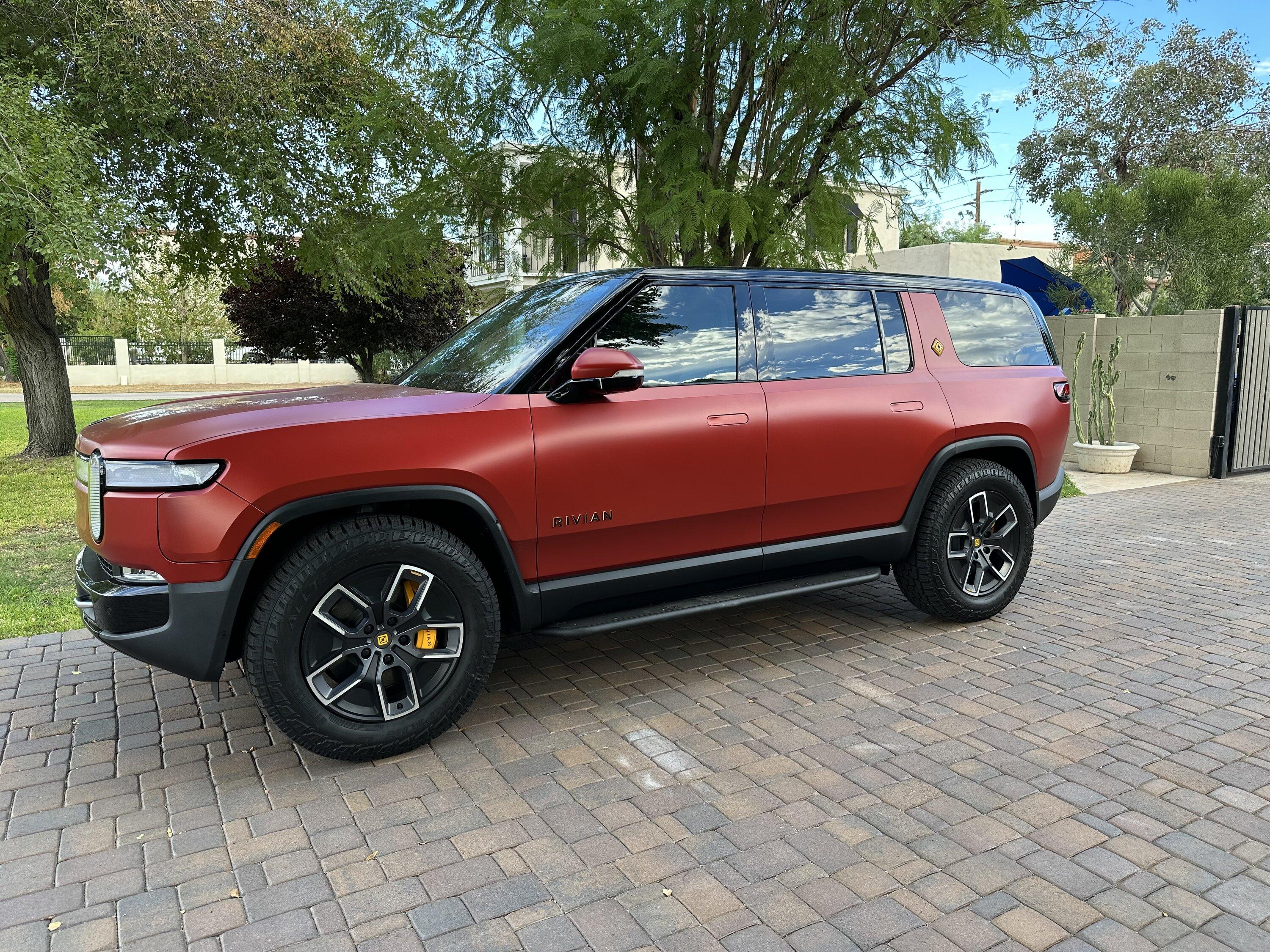 Rivian R1T R1S RED CANYON Rivian Photos IMG_3344