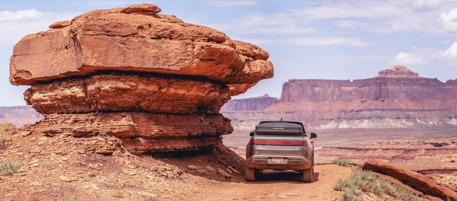 Rivian R1T R1S Canyonlands White Rim Road Trip with R1T -- 2600 miles / 5 days off grid truck3