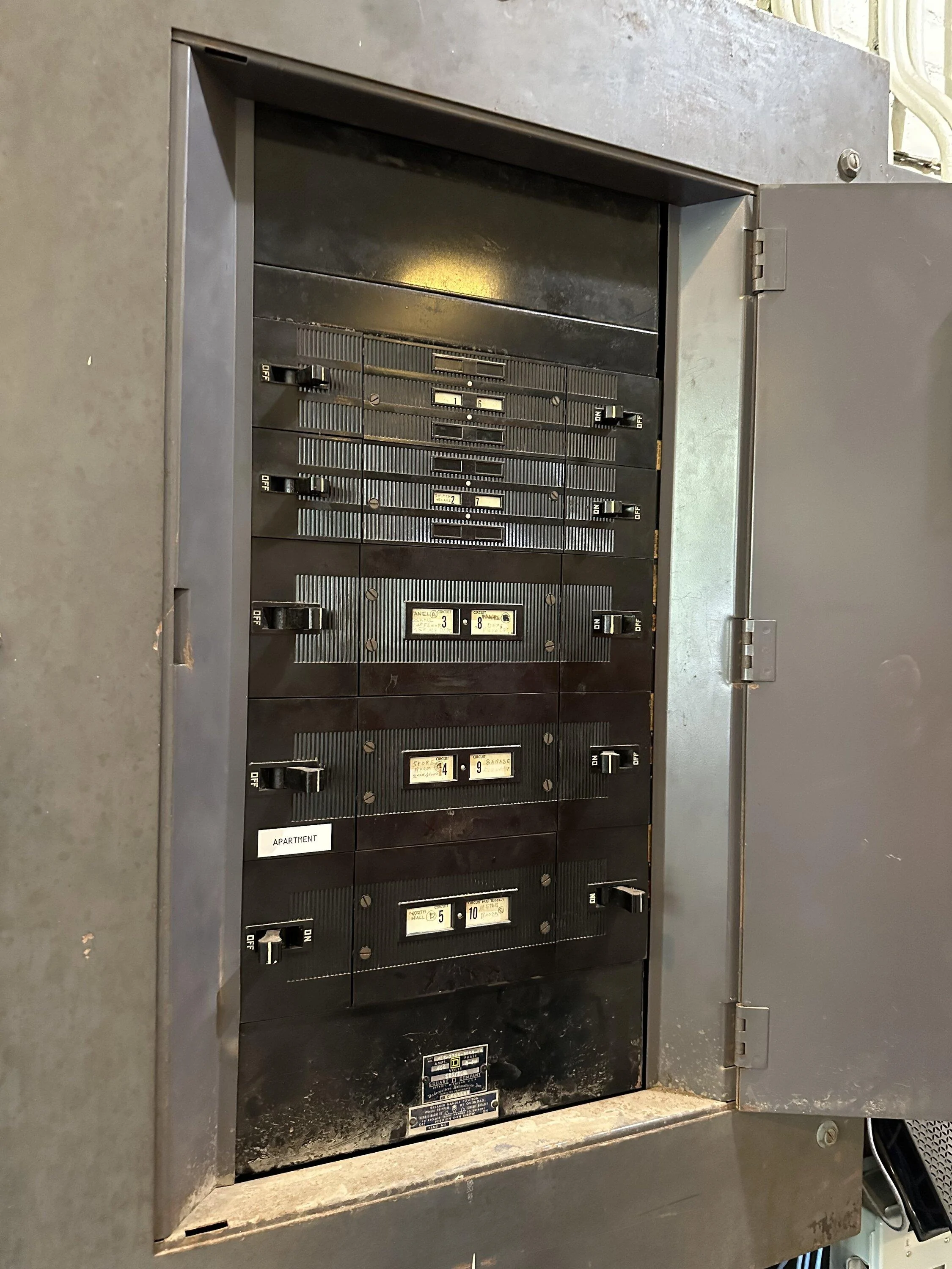 Rivian R1T R1S Converting from single-phase to three-phase KdWz08