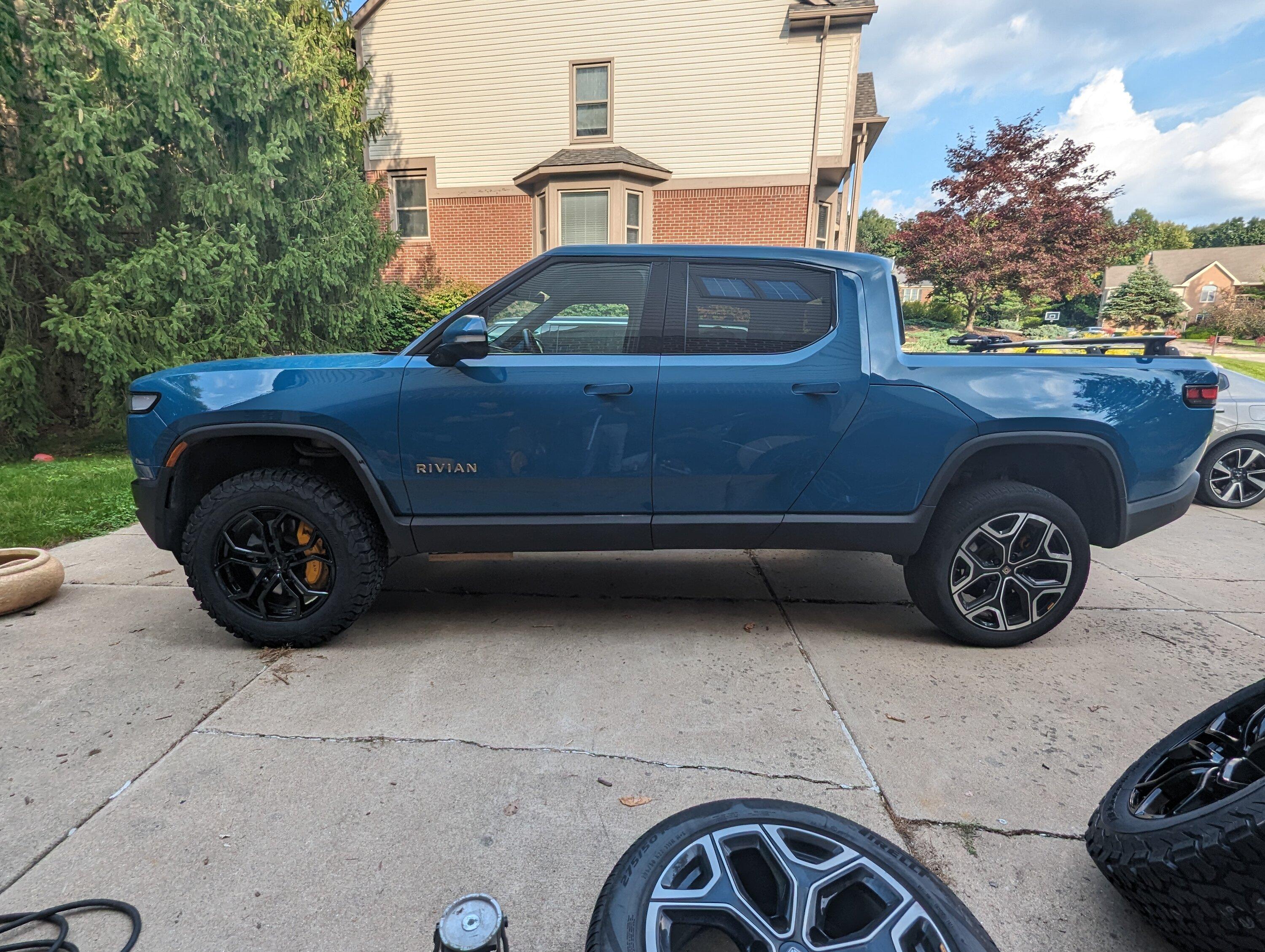 Rivian R1T R1S Ordered new 20” wheel with +48mm offset from Tirerack PXL_20230921_211950721