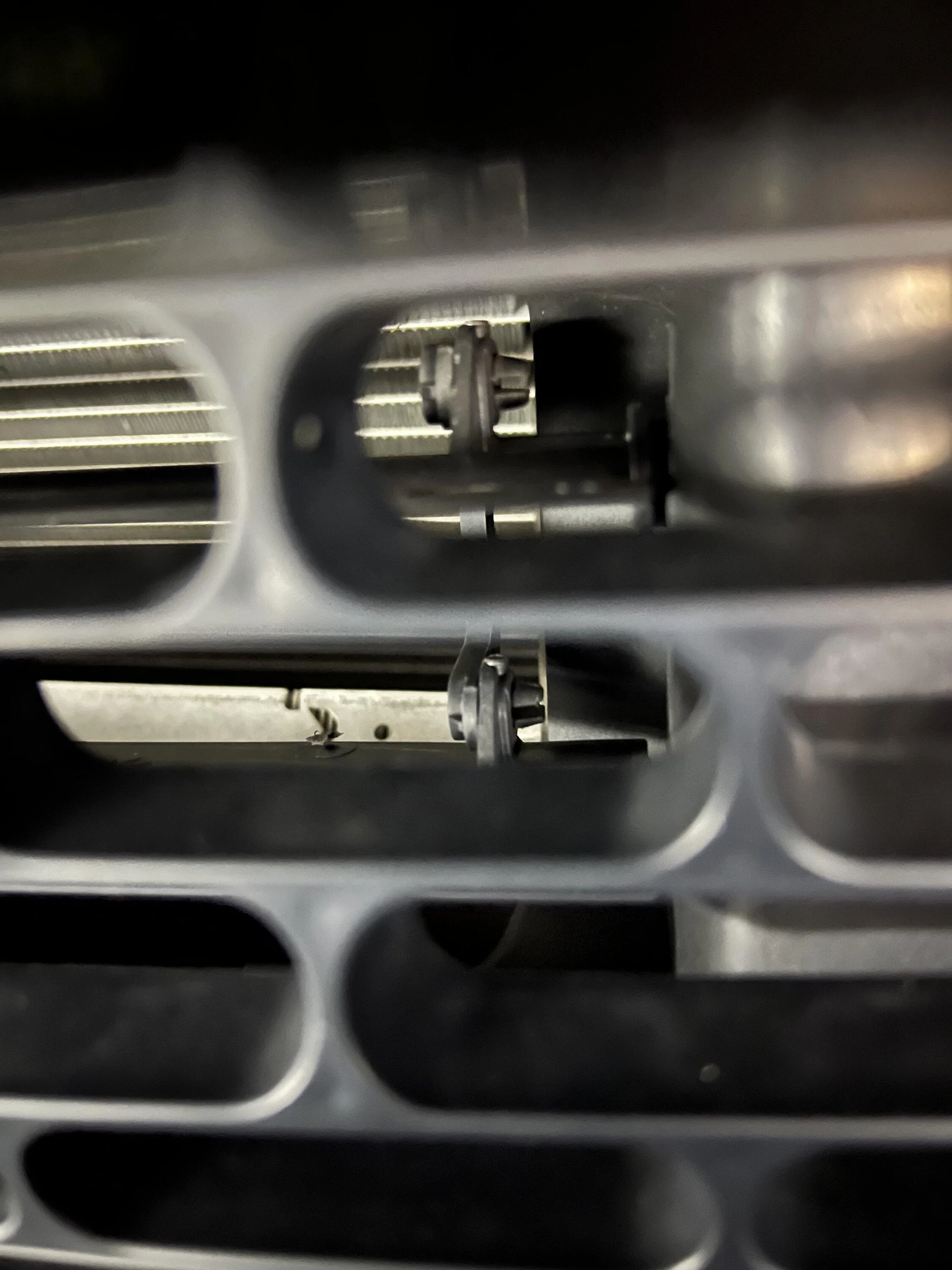 Rivian R1T R1S Creaking sound when waking up? IMG_0235