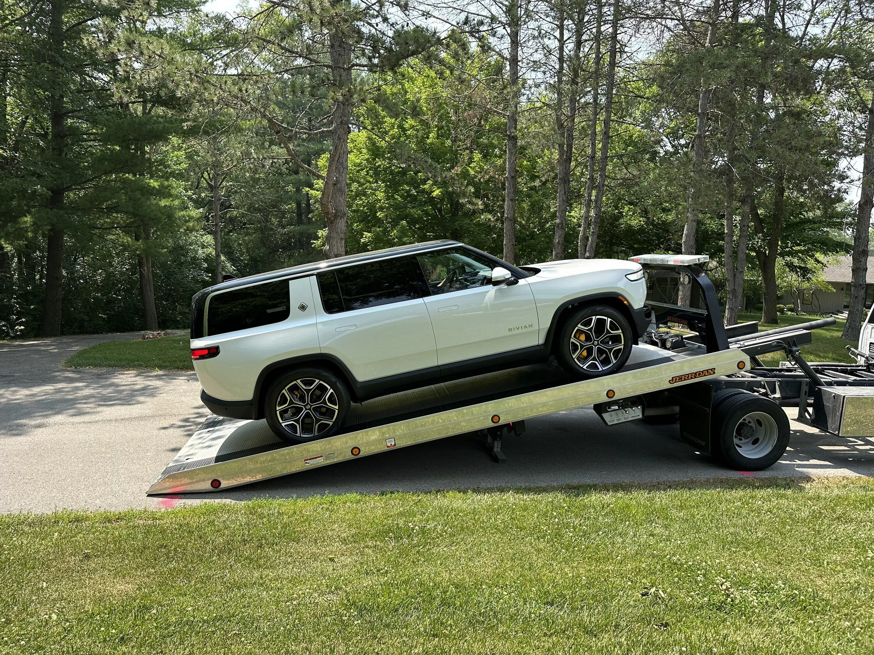 Rivian R1T R1S First Pic of Your Rivian IMG_2155
