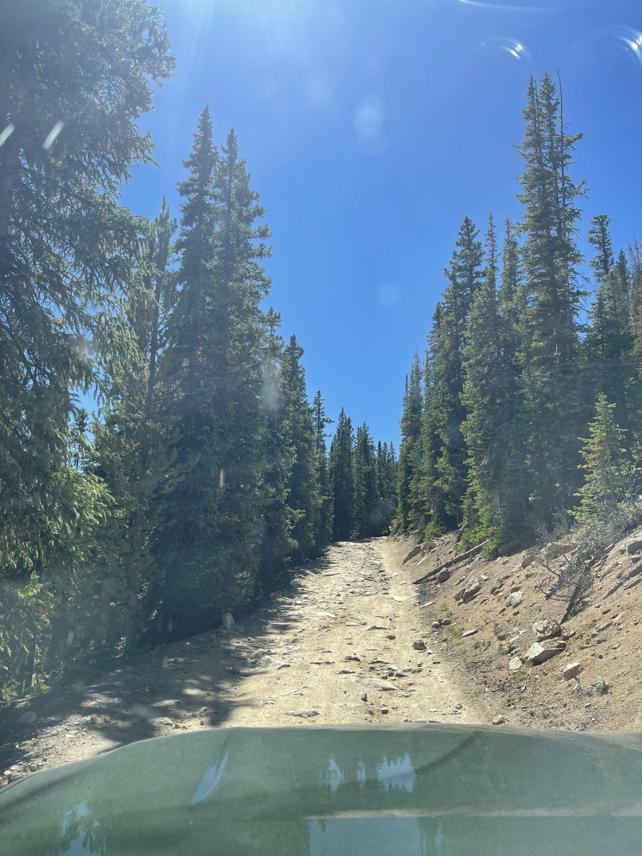 Rivian R1T R1S R1S over Hagerman Pass in Colorado IMG_5830