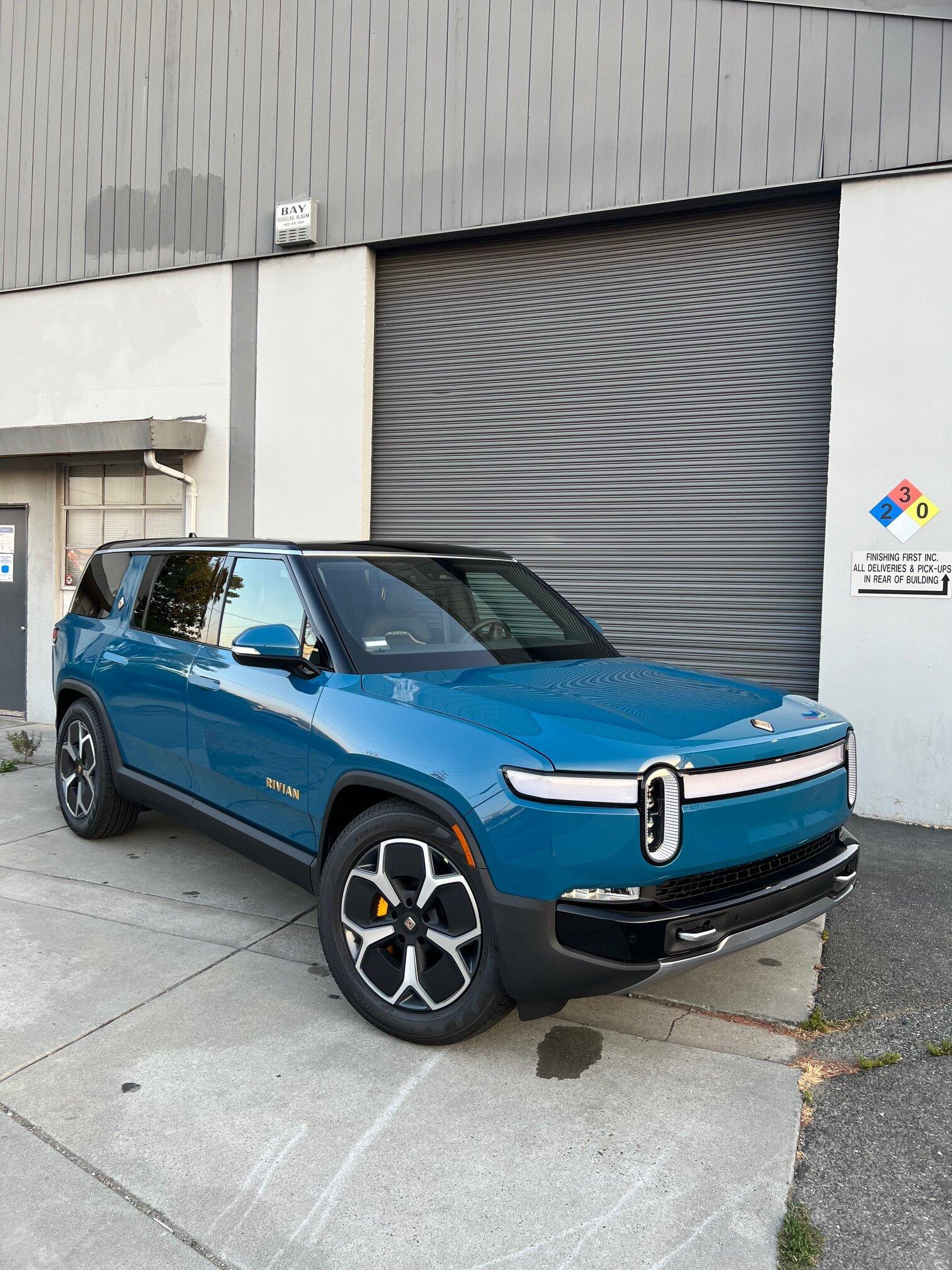 Rivian R1T R1S latest VIN for R1S IMG_0523