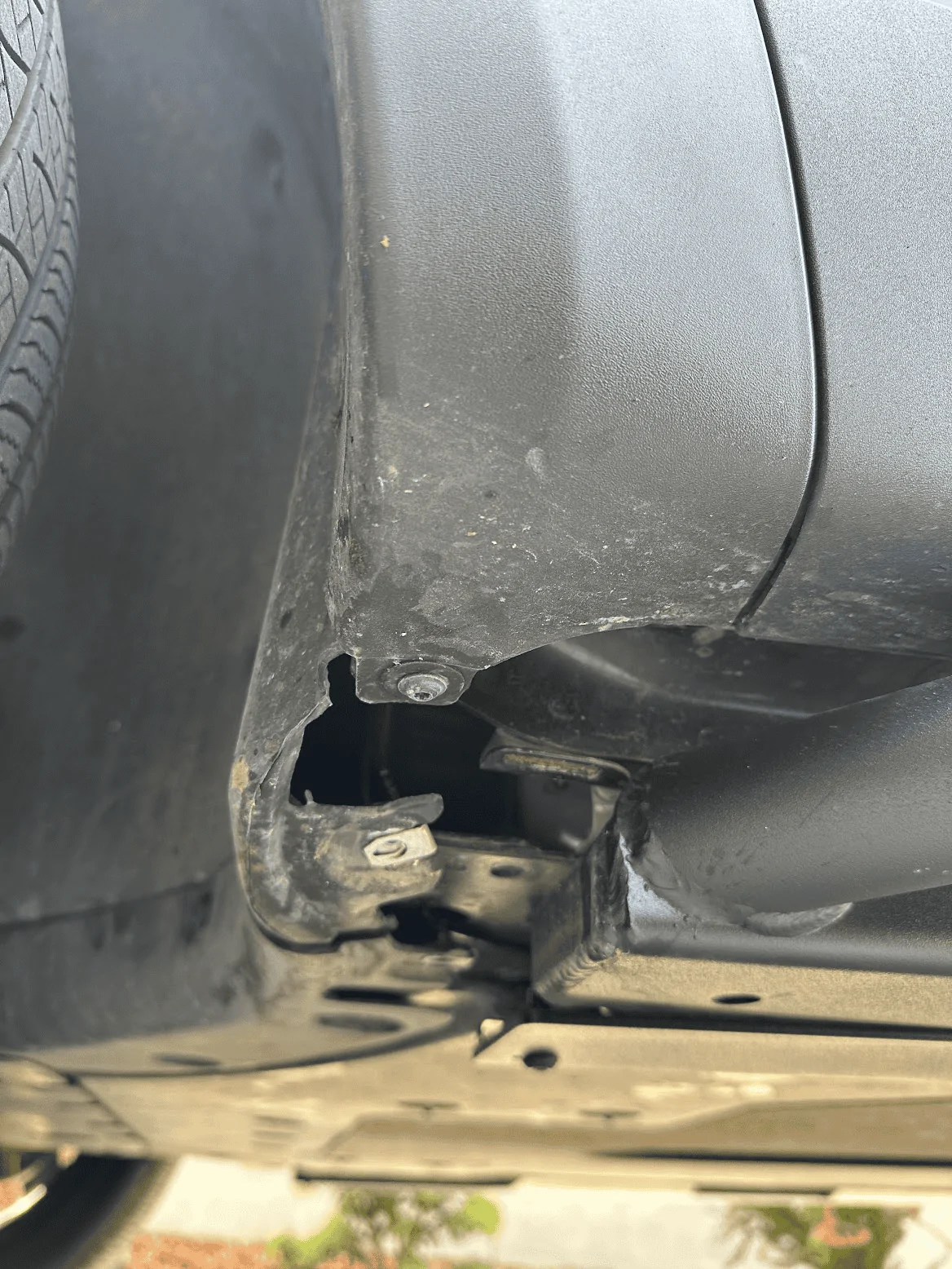Rivian R1T R1S Master Thread:  Review of the EV Sportline RMaxx Running Boards/Sliders (from Team 1EV) 1695425584757