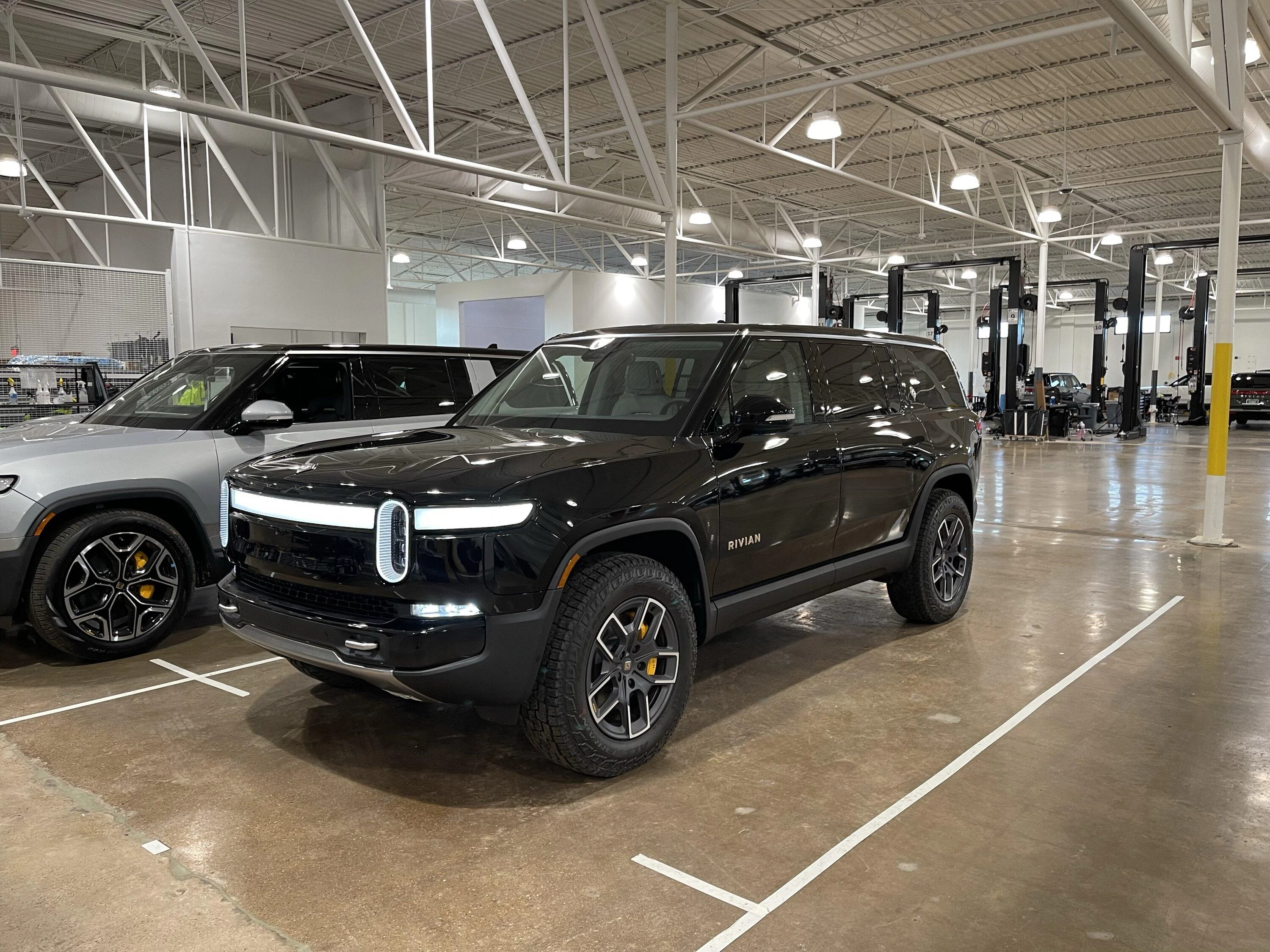 Rivian R1T R1S Taking delivery next weekend, any advice? IMG_0447