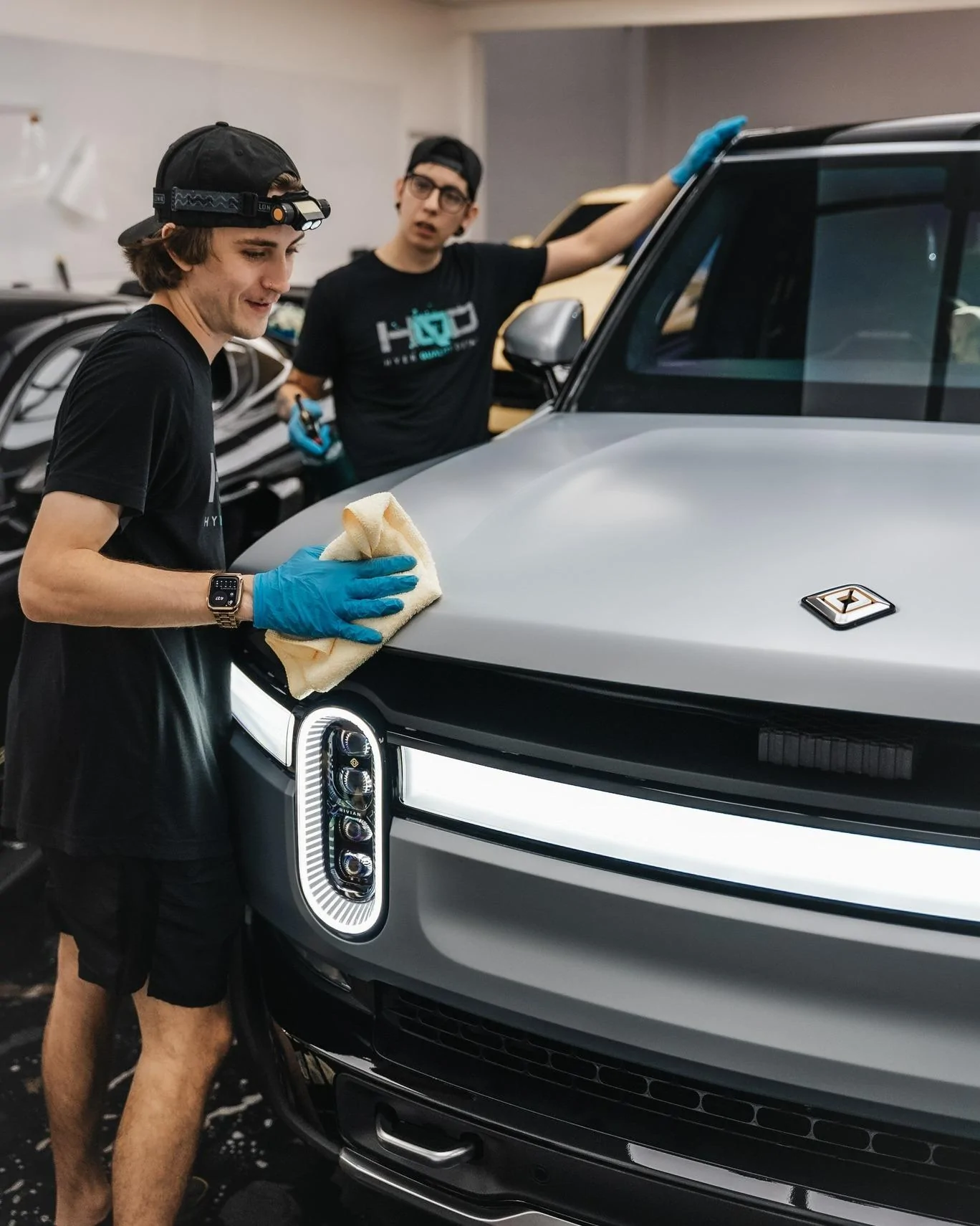 Rivian R1T R1S LA SILVER Rivian Photos IMG_0093