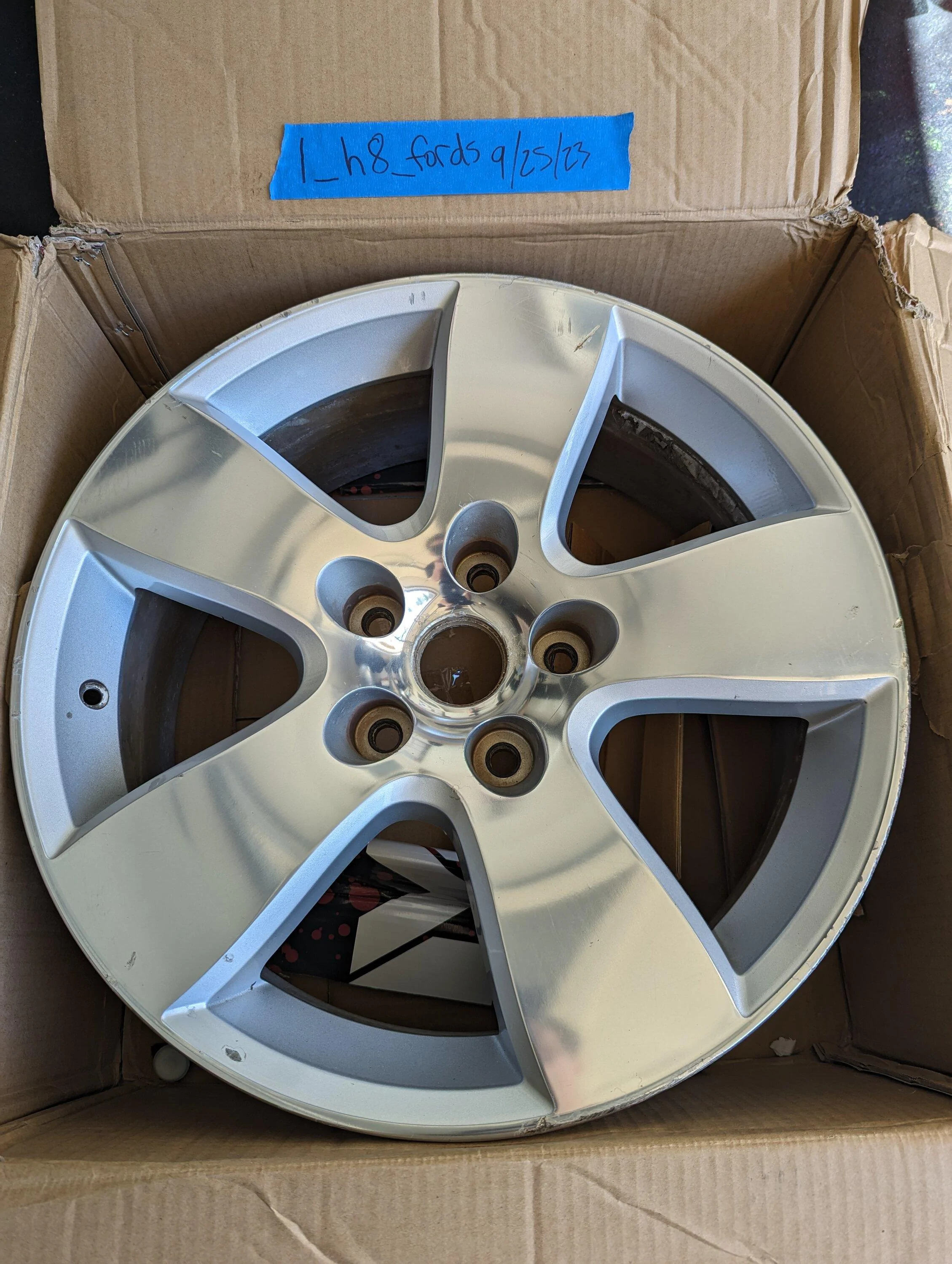 Rivian R1T R1S WTS: 20" Ram 2363 wheel PXL_20230925_180744180