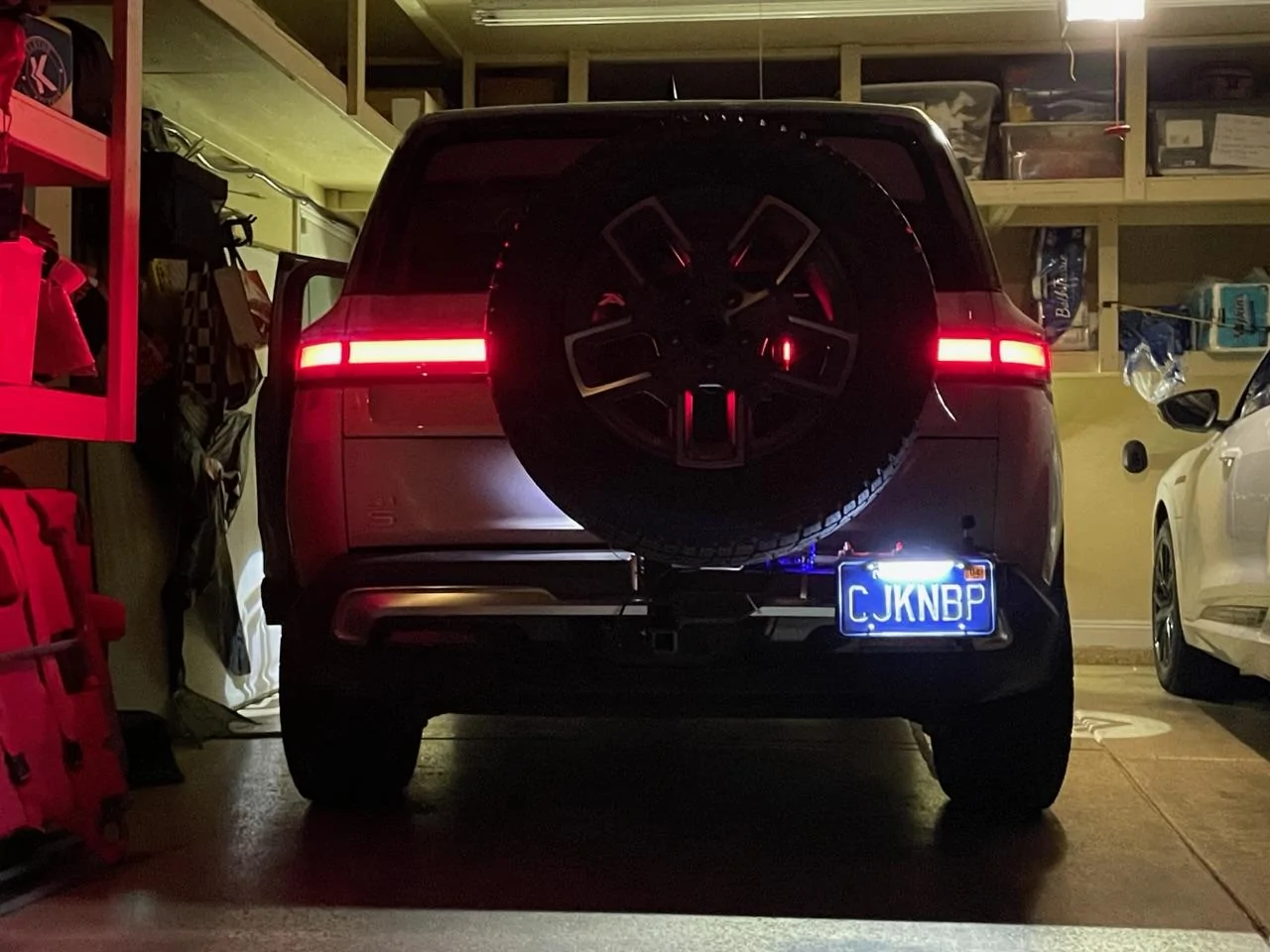 Rivian R1T R1S DIY rear license plate light for hitch accessory IMG_3994