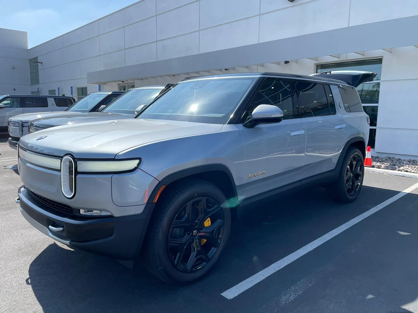 Rivian R1T R1S FINALLY ... delivery continued WhatsApp Image 2023-09-25 at 12.16.26 PM