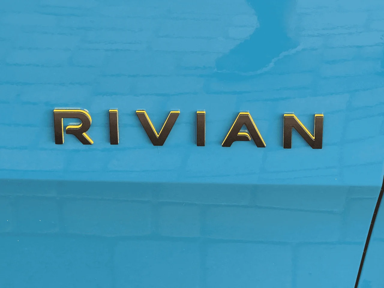 Rivian R1T R1S New Products From Abstract Ocean! 1695860910282
