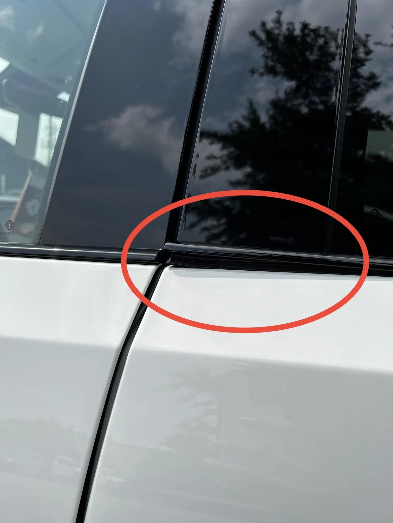 Rivian R1T R1S (More) Body Panel Woes IMG_7614