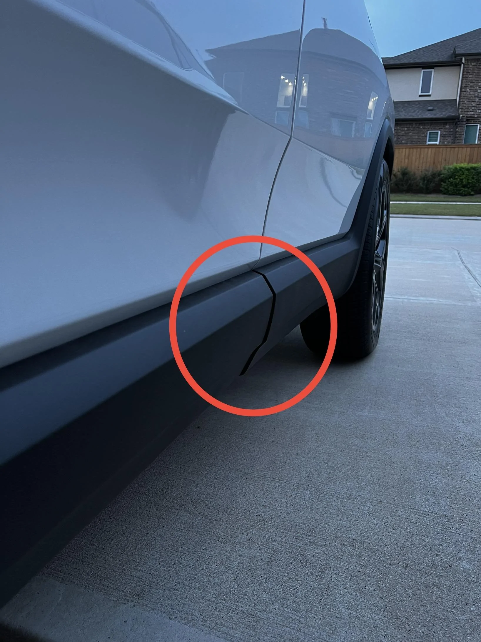 Rivian R1T R1S (More) Body Panel Woes IMG_7737