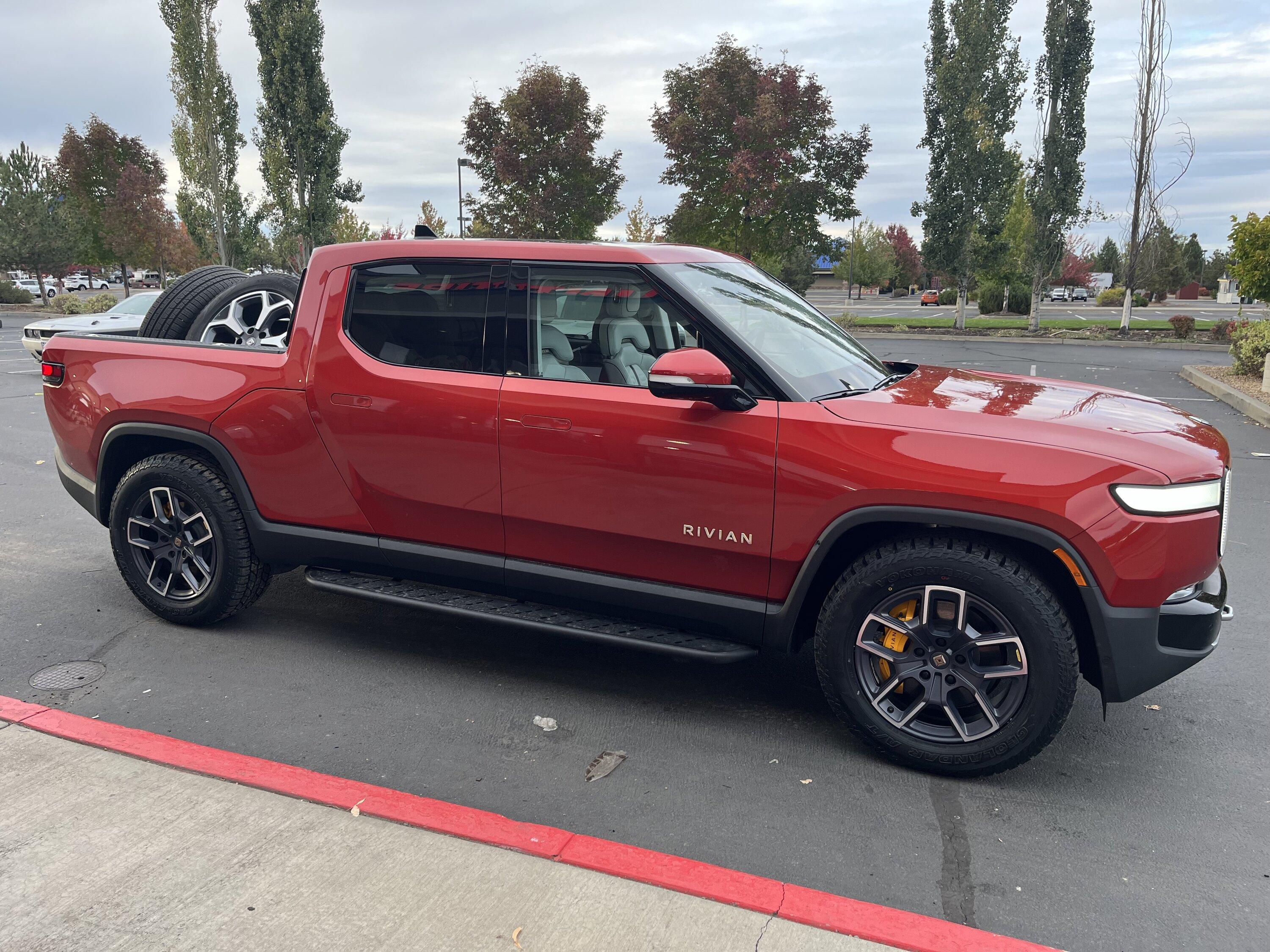 Rivian R1T R1S 20" AT Tire Replacement - Yokohama Geolandar AT G015 IMG_1884