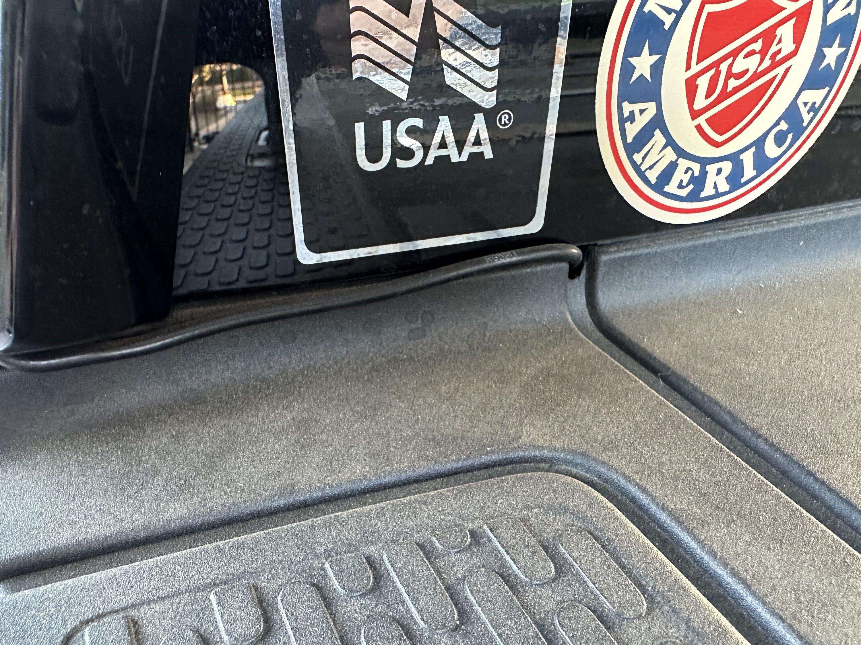 Rivian R1T R1S Ham Radio Install? IMG_2635