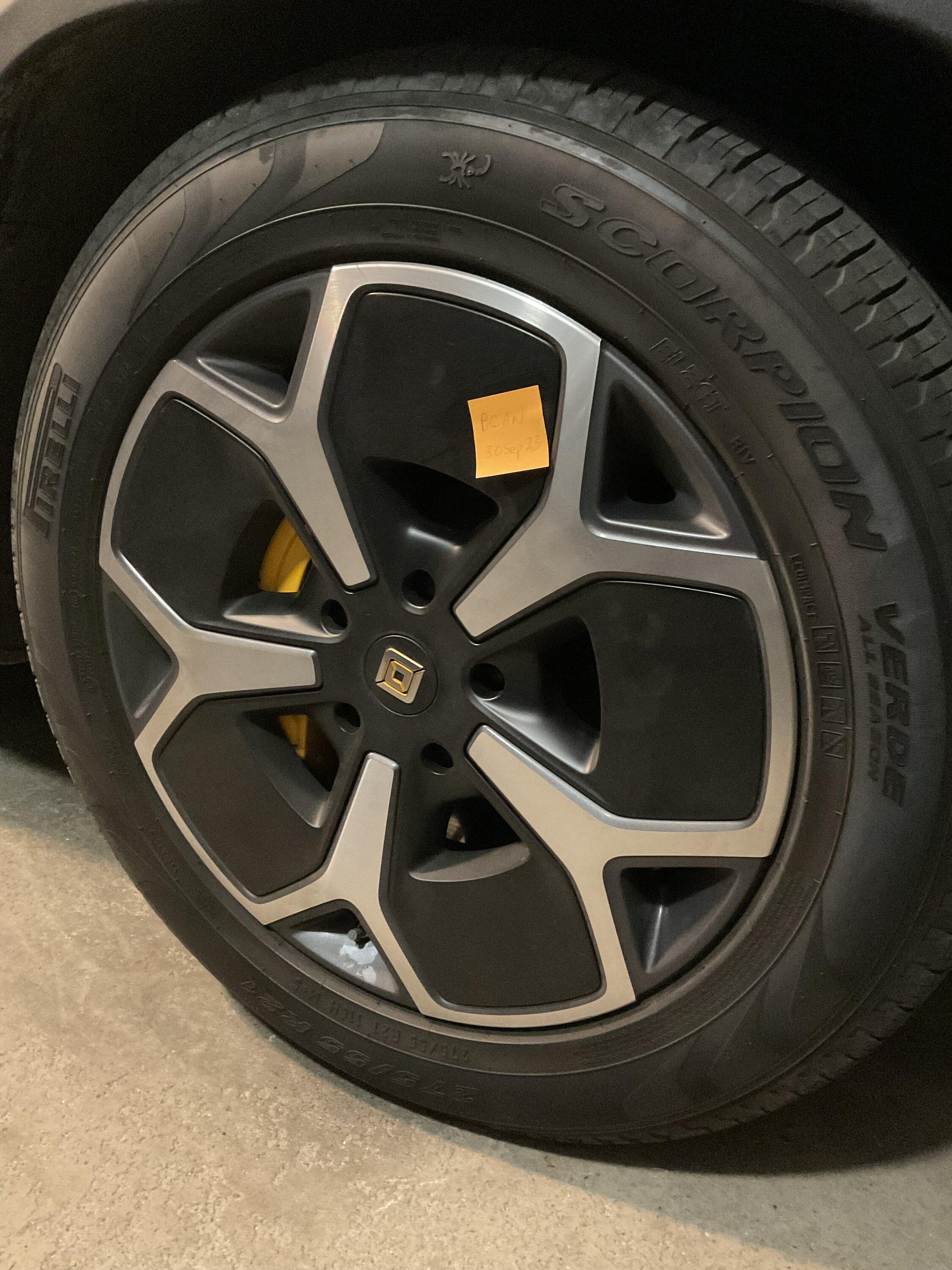 Rivian R1T R1S 21” Wheels IMG_0183
