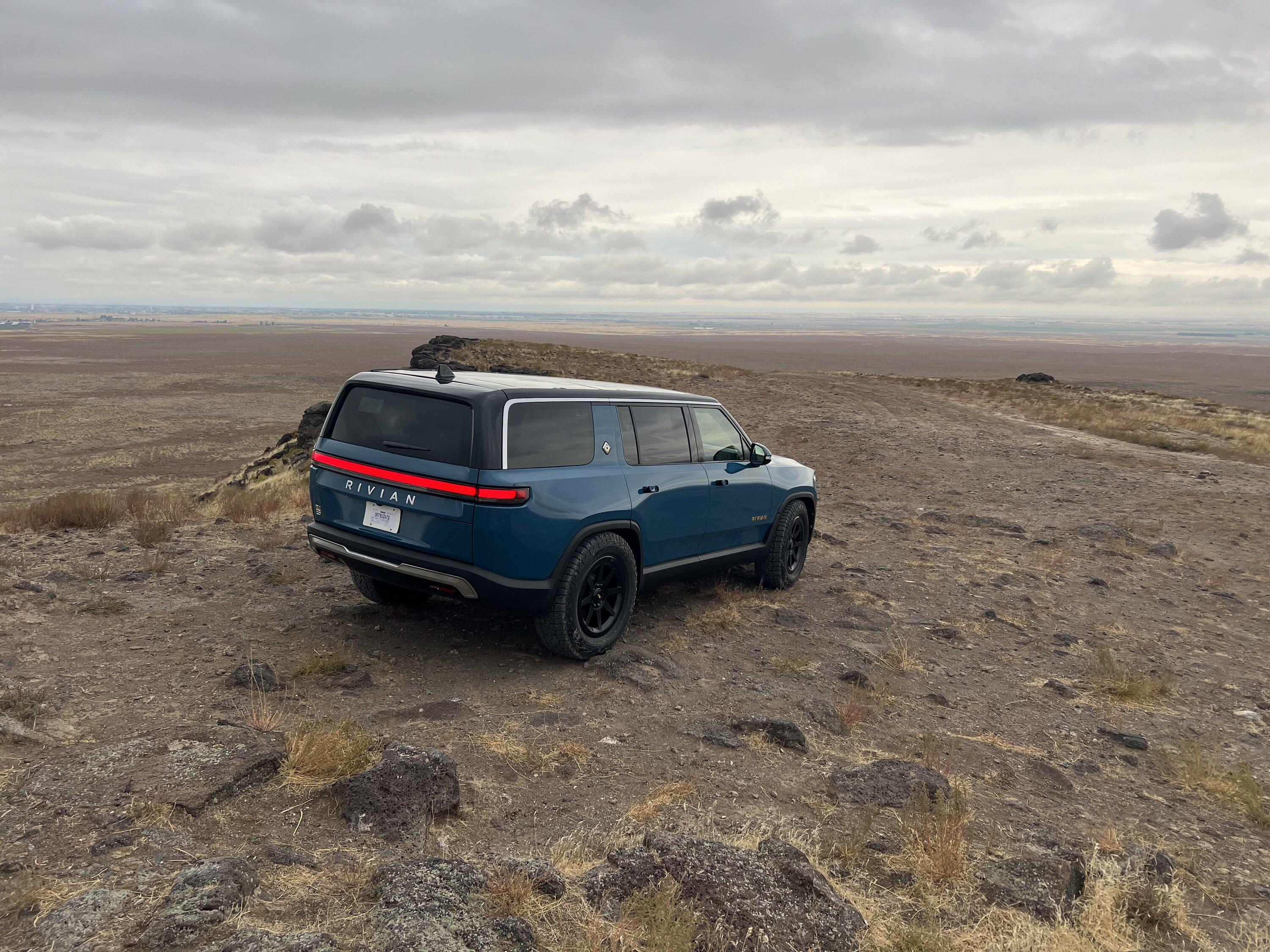 Rivian R1T R1S Delivery day in Boise!! IMG_9570