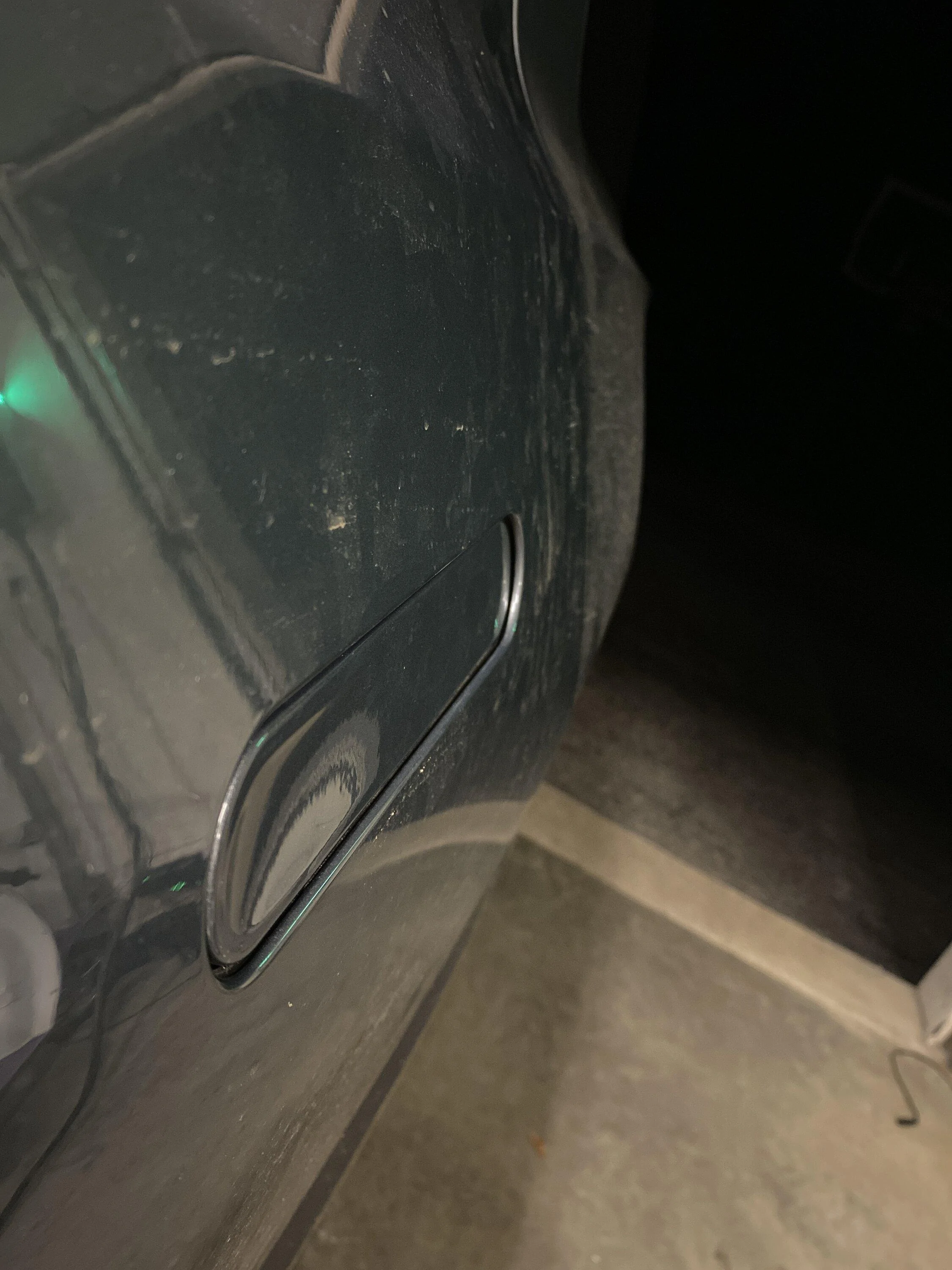 Rivian R1T R1S Door handle isn’t flush imag