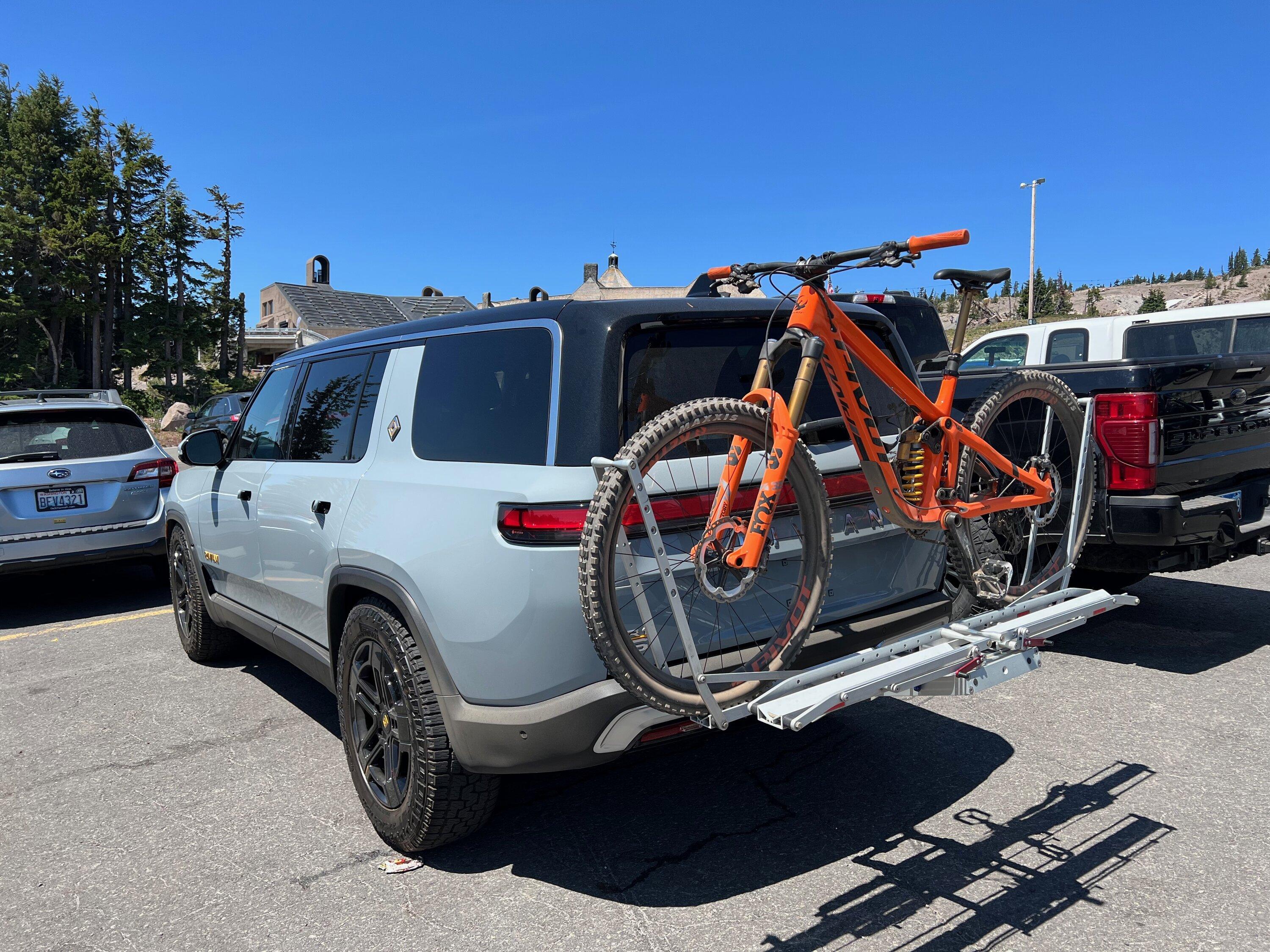 Rivian R1T R1S PNW Roll Call IMG_6131 (1)