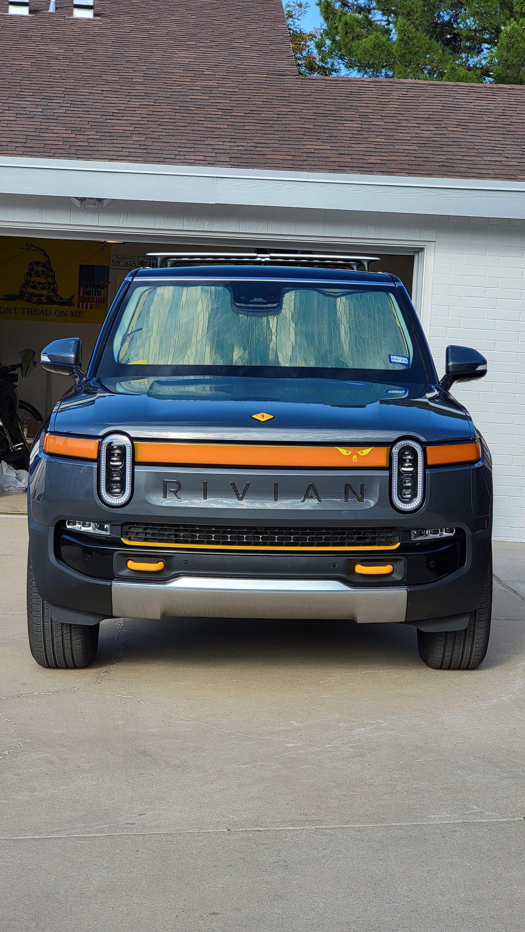 Rivian R1T R1S Should you tip your PPF installer? 20231001_085623