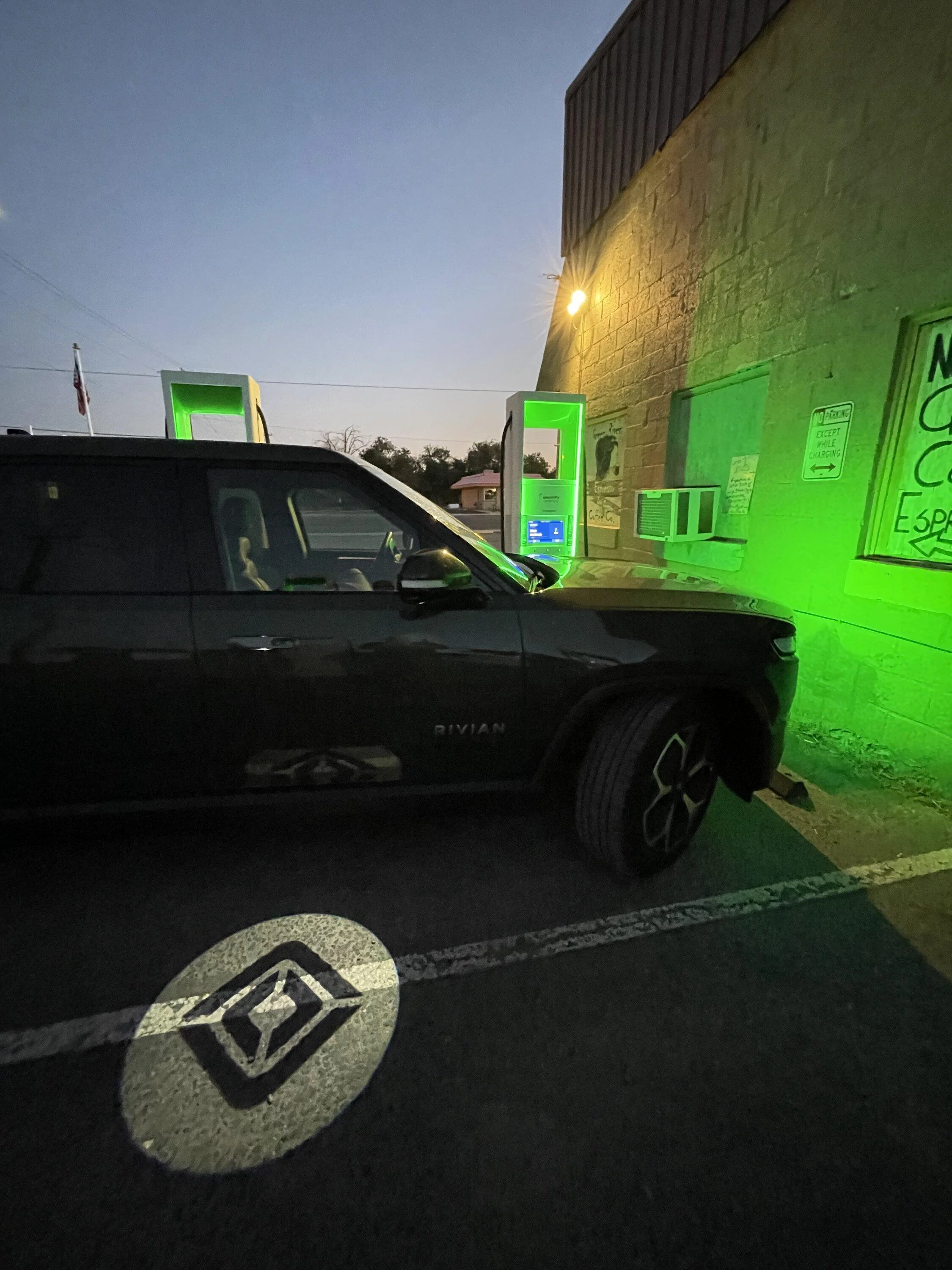 Rivian R1T R1S 5,200 mile R1T road trip from IN --> OR... AMA IMG_9340