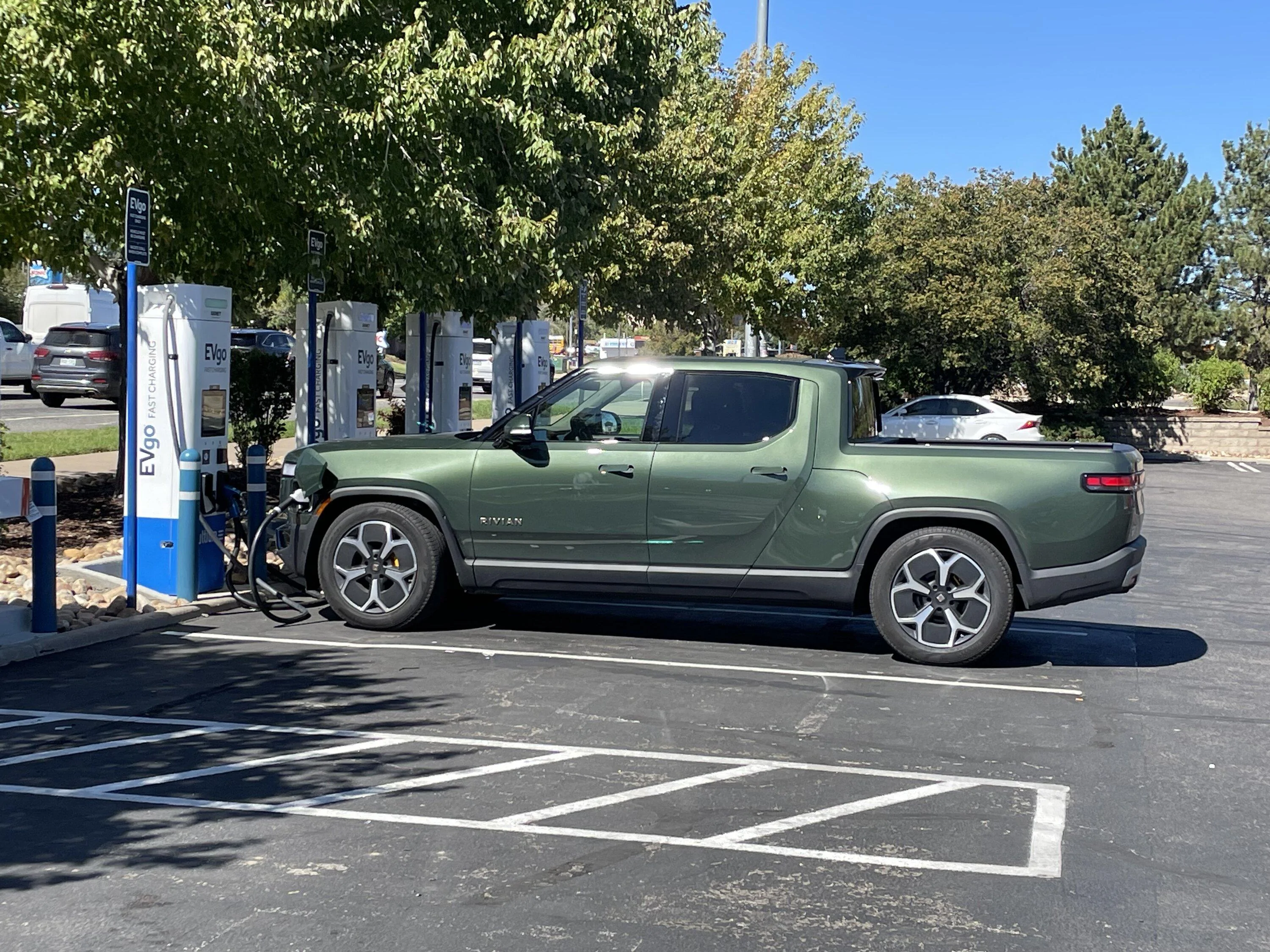 Rivian R1T R1S 5,200 mile R1T road trip from IN --> OR... AMA IMG_9319