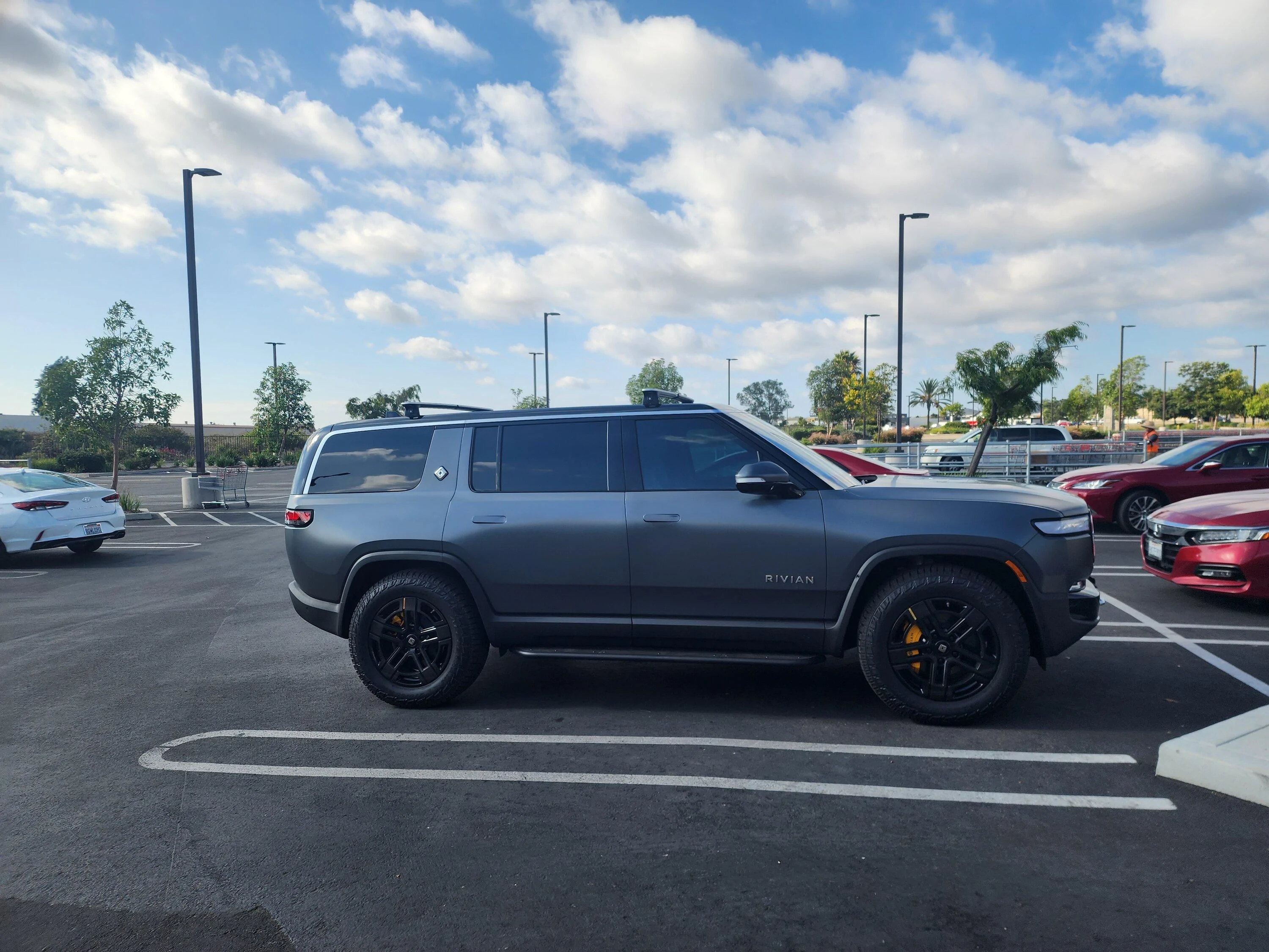 Rivian R1T R1S PPF: Glossy v Stealth 20230920_160532