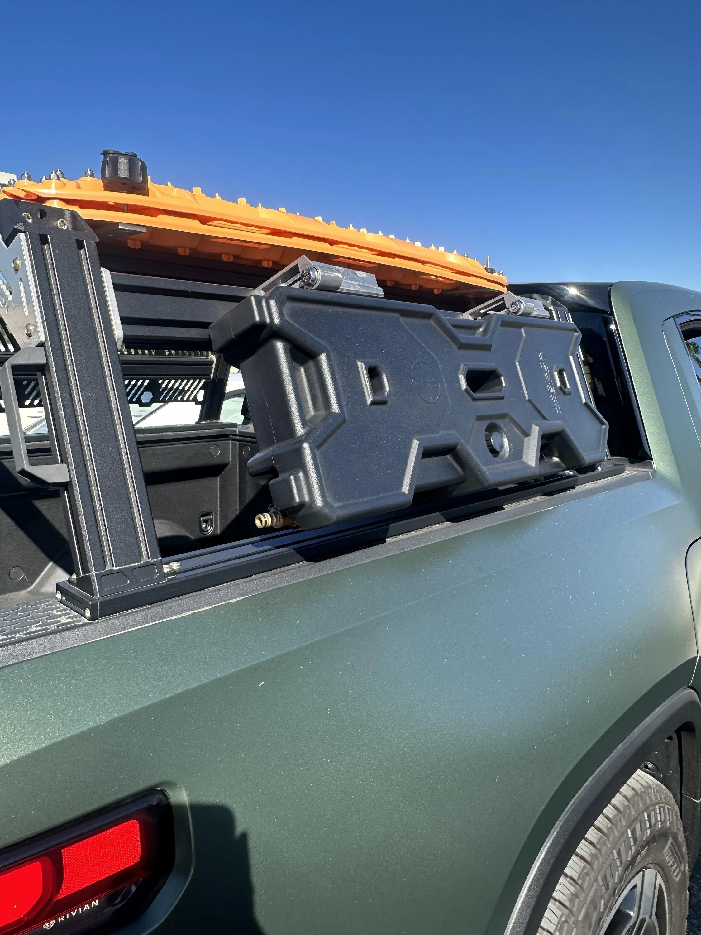 Rivian R1T R1S Bed Rack options from Xtrusion Overland IMG-1736