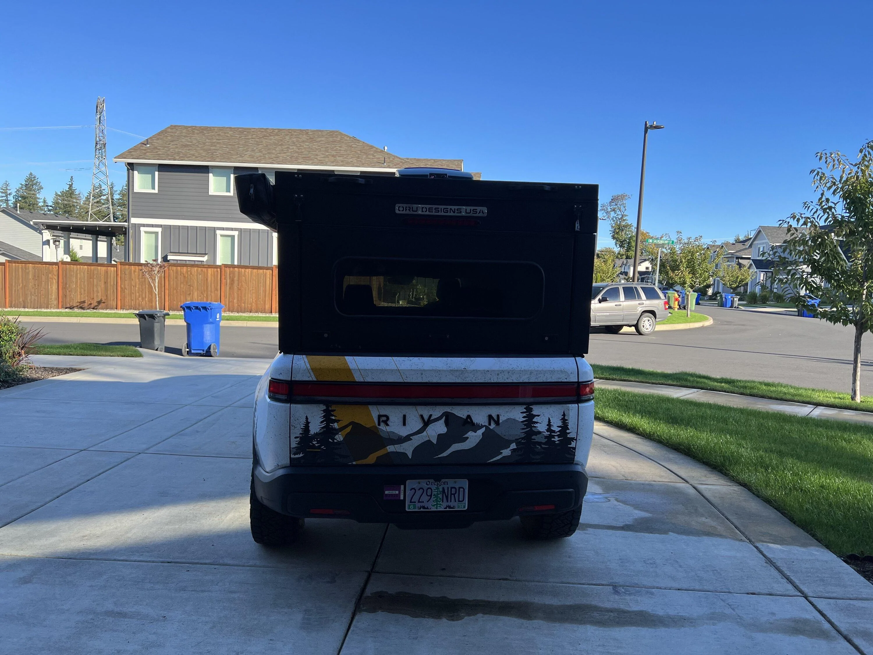 Rivian R1T R1S Custom design wrap on my R1T IMG_5235
