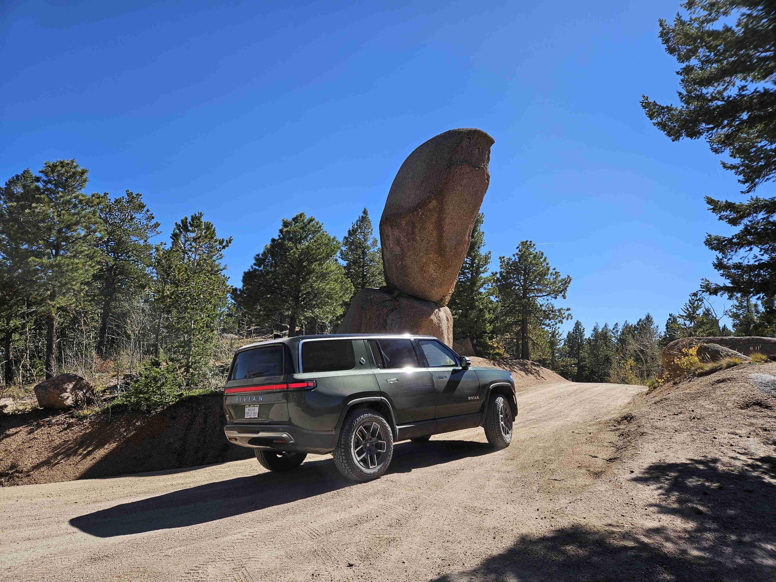 Rivian R1T R1S Colorado Checking In 20231007_124752