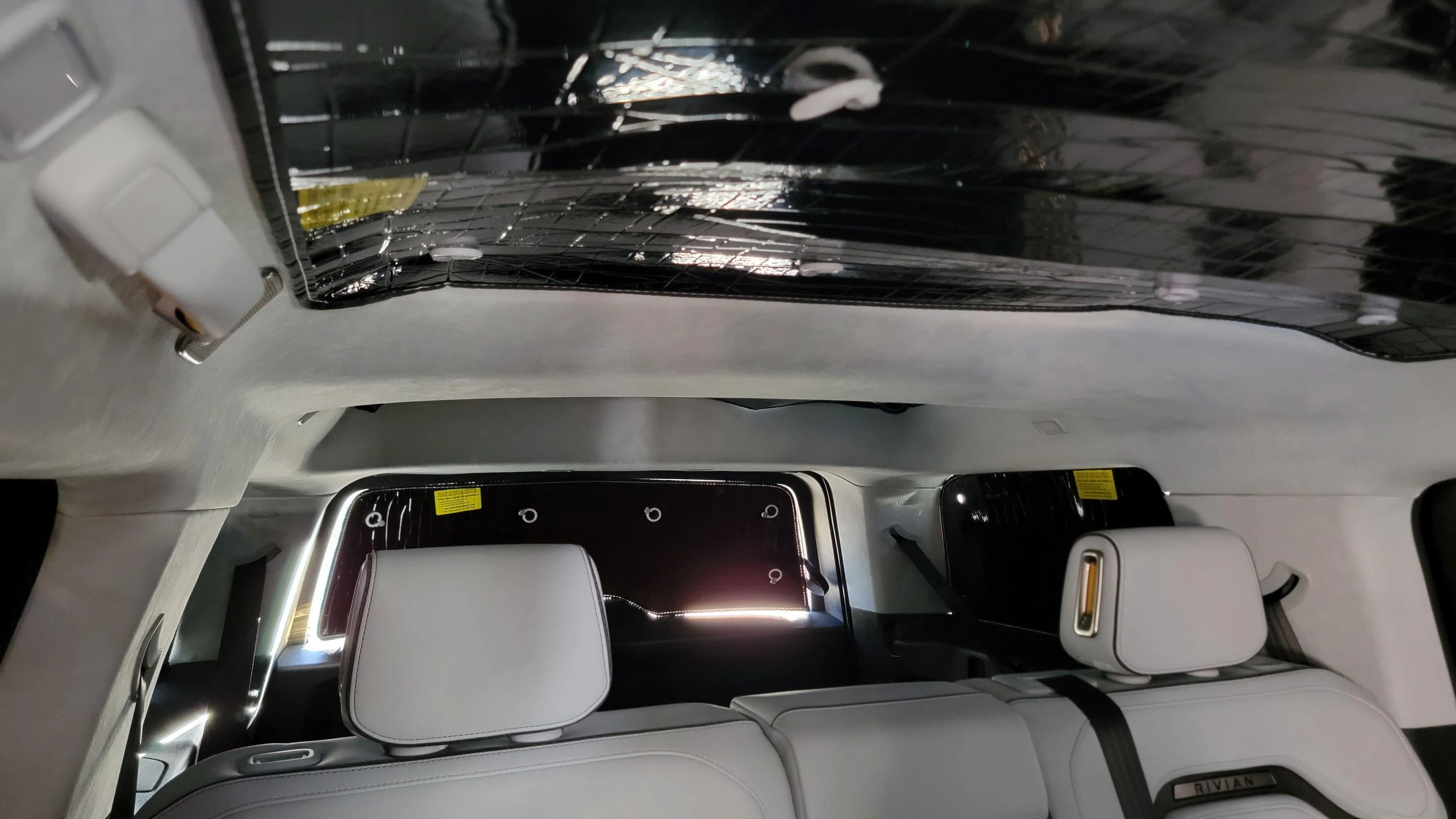Rivian R1T R1S El CAP GRANITE Rivian Photos 20231008_082915