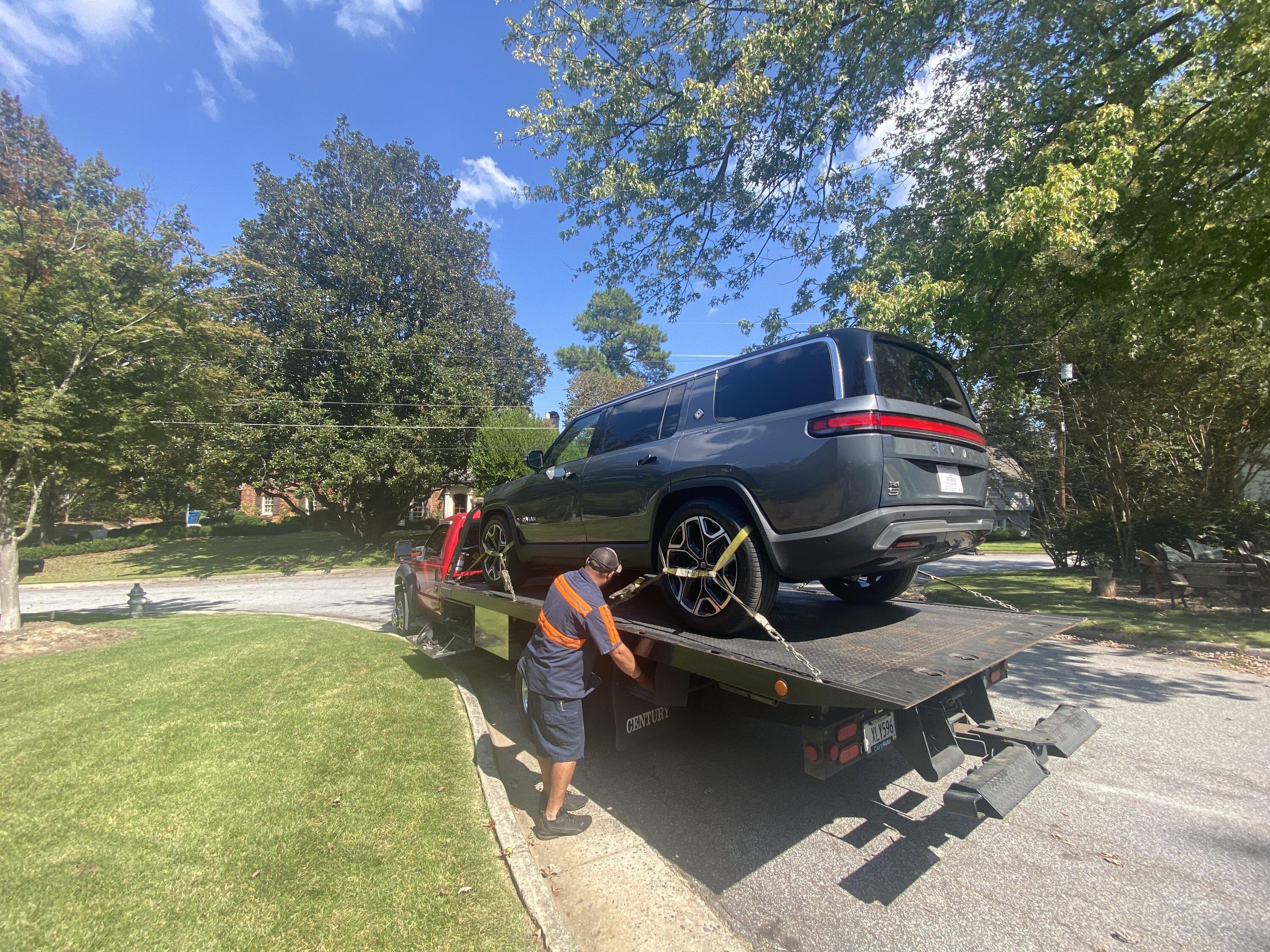 Rivian R1T R1S Only took 180 miles to end up in shop 5EA972BB-E49B-43DD-90B2-59788699BEE6