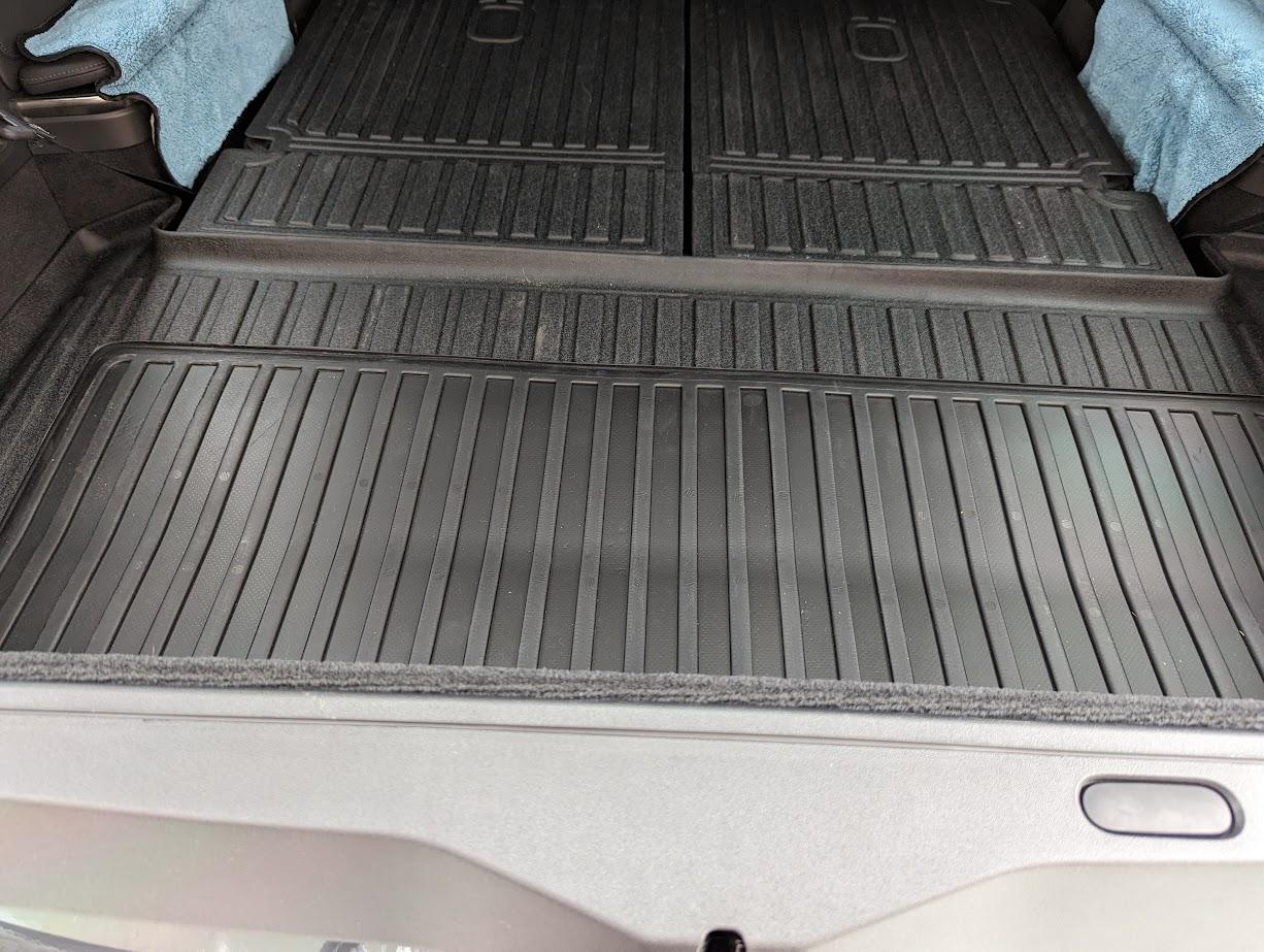 Rivian R1T R1S LinerX Floormats (All Three Rows) & Cargomat Liners (R1S/R1T) dDXWgkGcoinBfbhYbZe0K1Q=w1226-h923-s-no?authuser=0