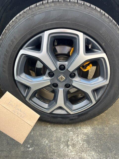 Rivian R1T R1S 21" wheels as spares IMG_0624