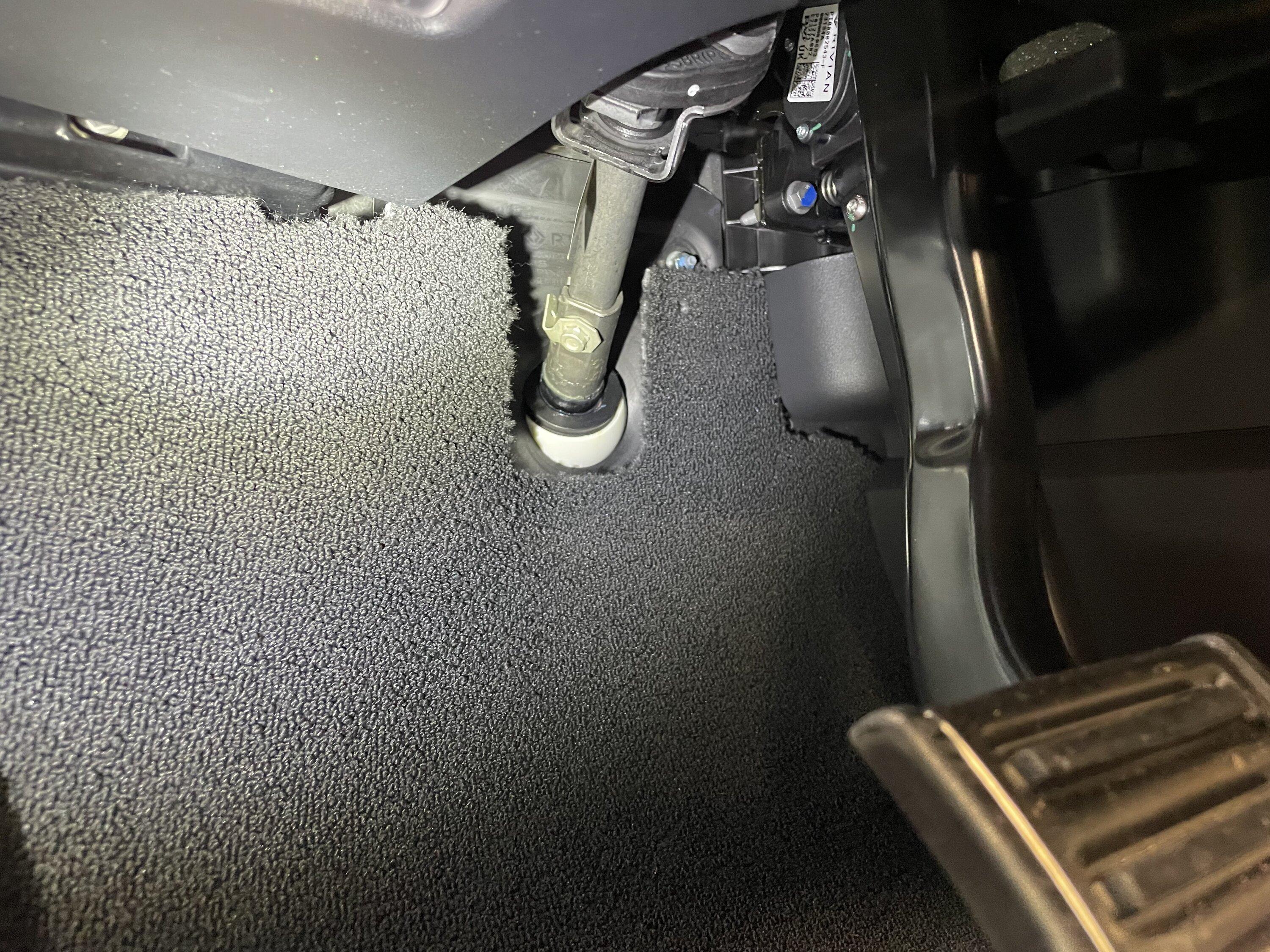 Rivian R1T R1S Dash rattle / dead pedal carpet issues IMG_1970