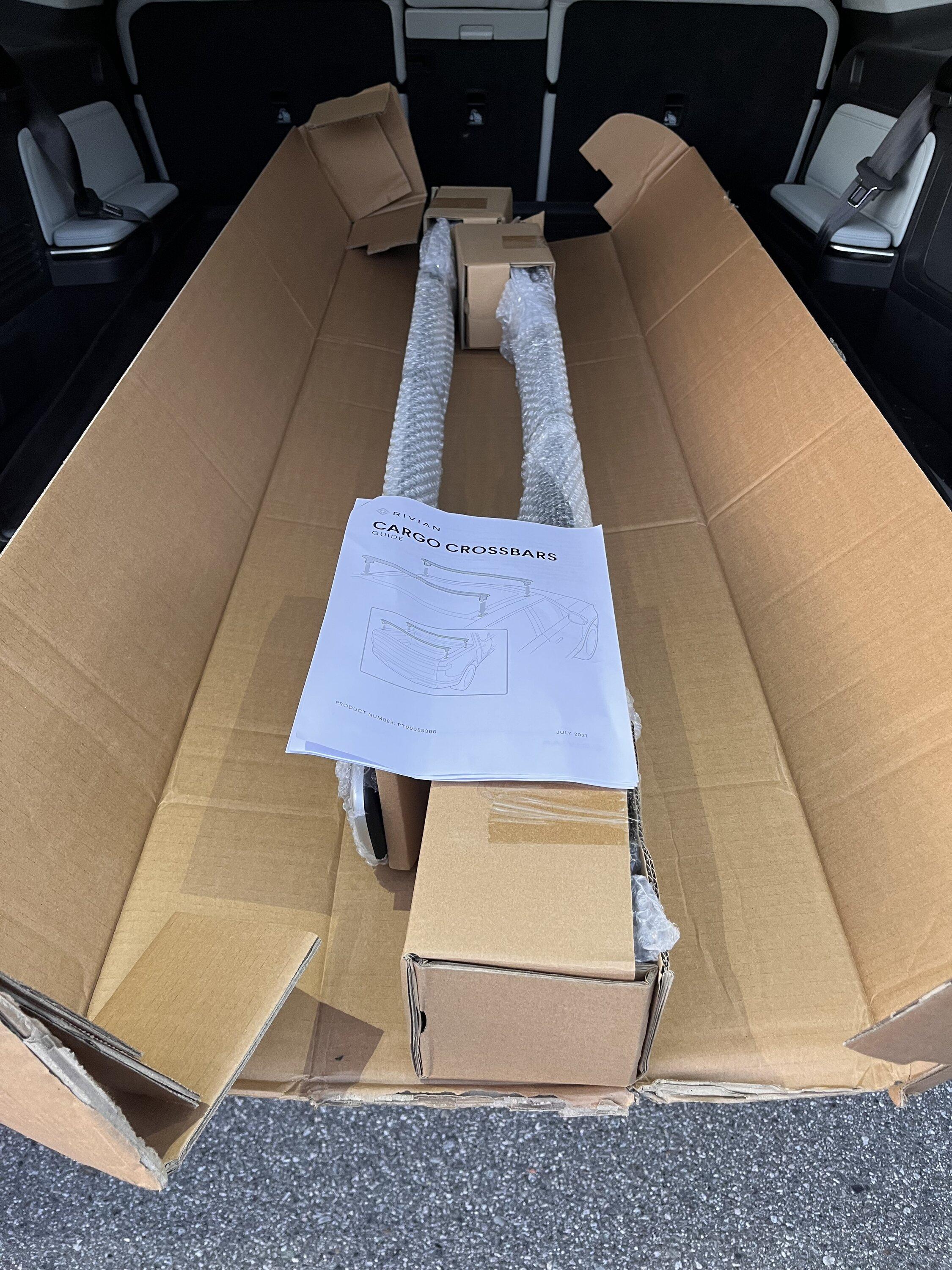 Rivian R1T R1S Cargo Cross Bars For Sale - Vancouver Area IMG_6536