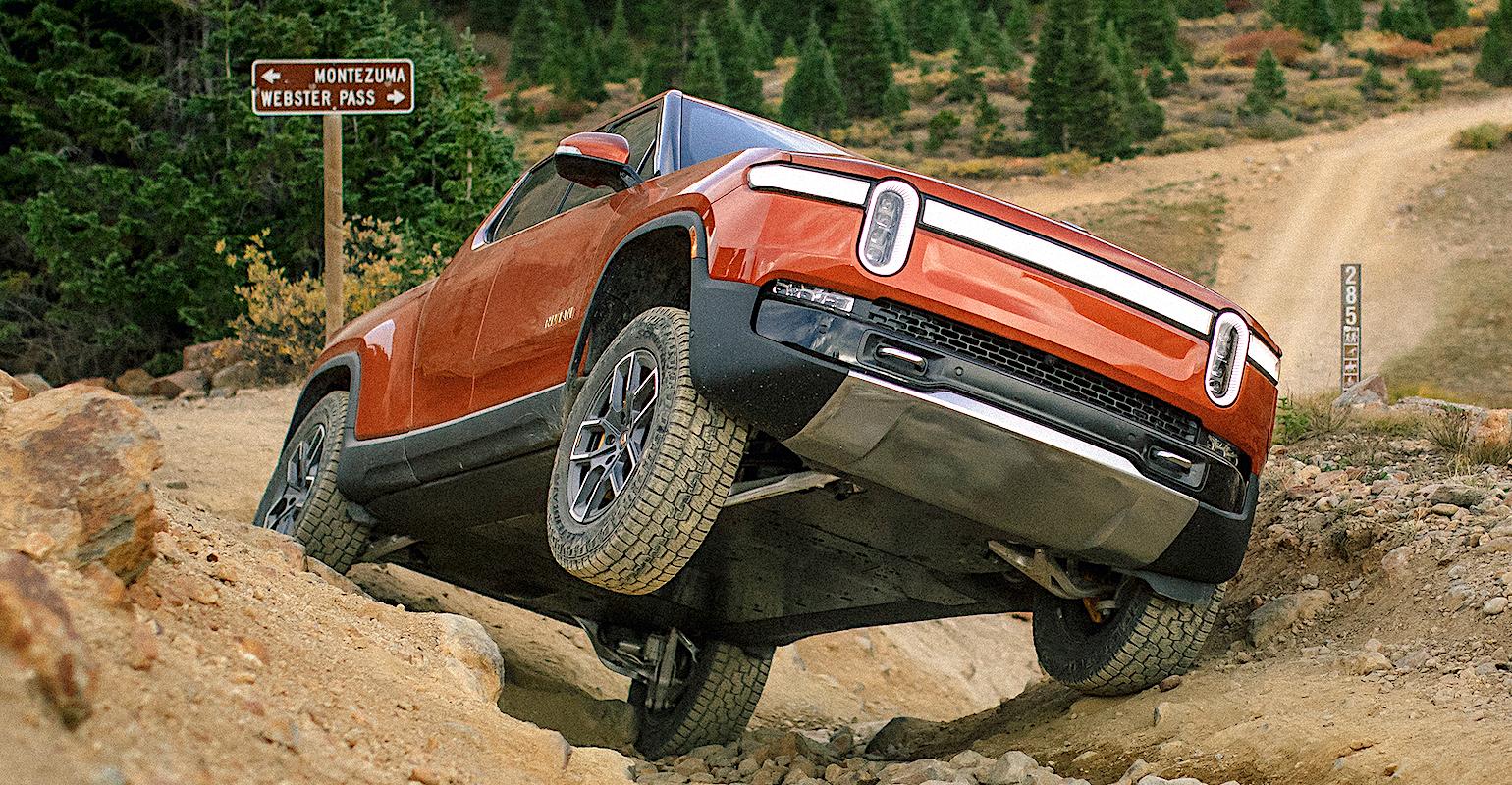 Rivian R1T R1S Best Way to Change a Tire Offroad? IMG_3661