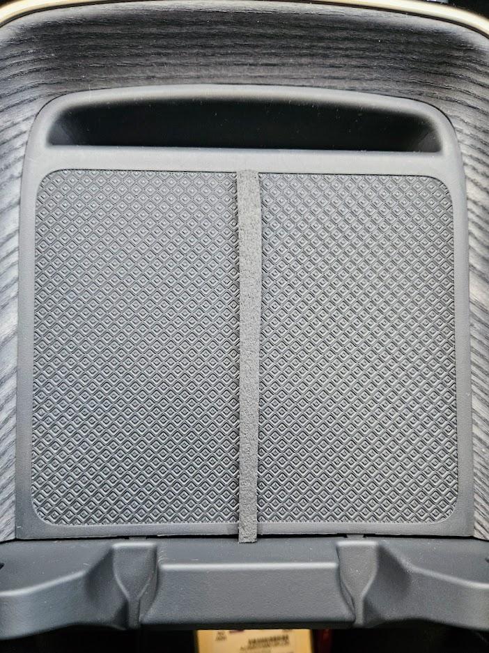 Rivian R1T R1S Quick Phone Charging Pad Fix 20231011_180619