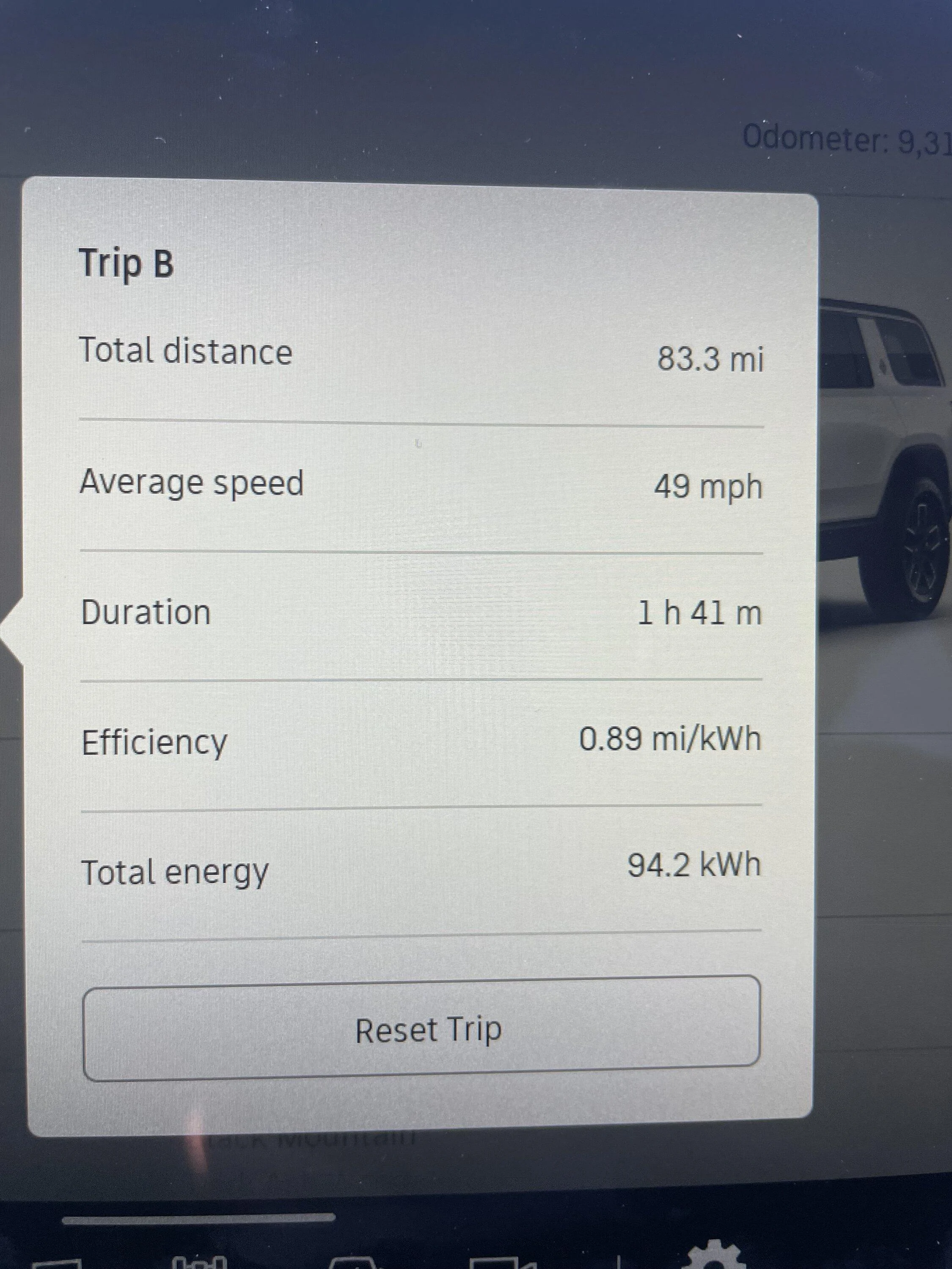 Rivian R1T R1S Towing + Efficiency: Please post your experience! IMG_3473